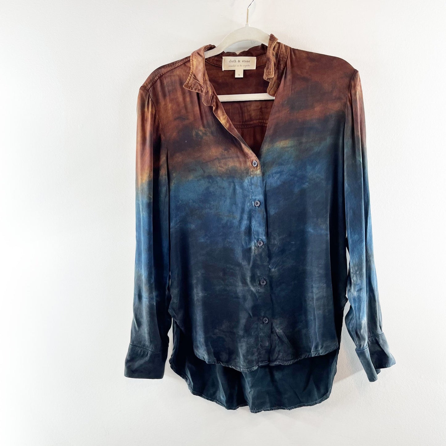 Cloth & Stone Watercolor Tie-Dye Long Sleeve Button-Down Shirt Blue Brown Small