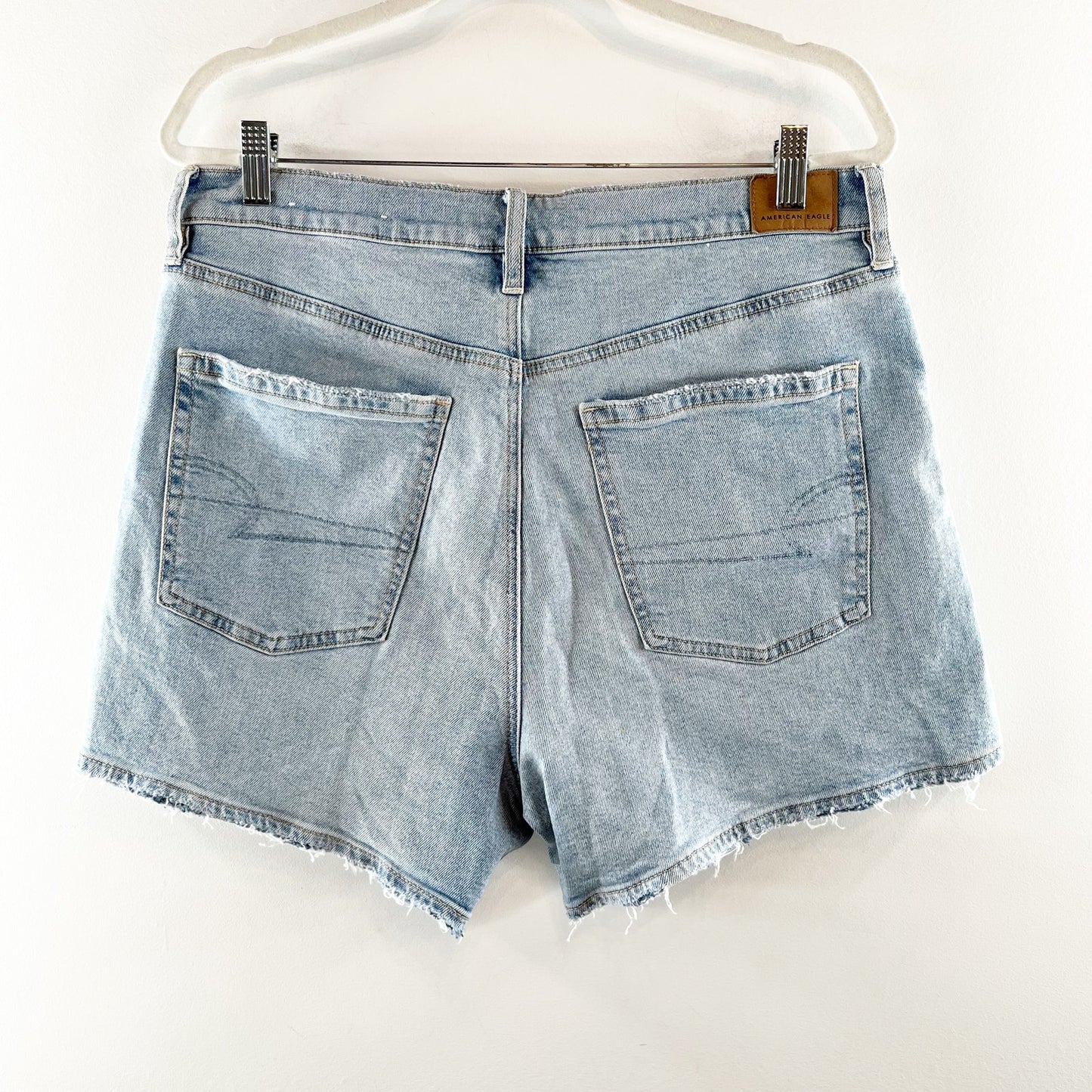 American Eagle The Highest Rise 90's Boyfriend Shorts Distressed Blue 14