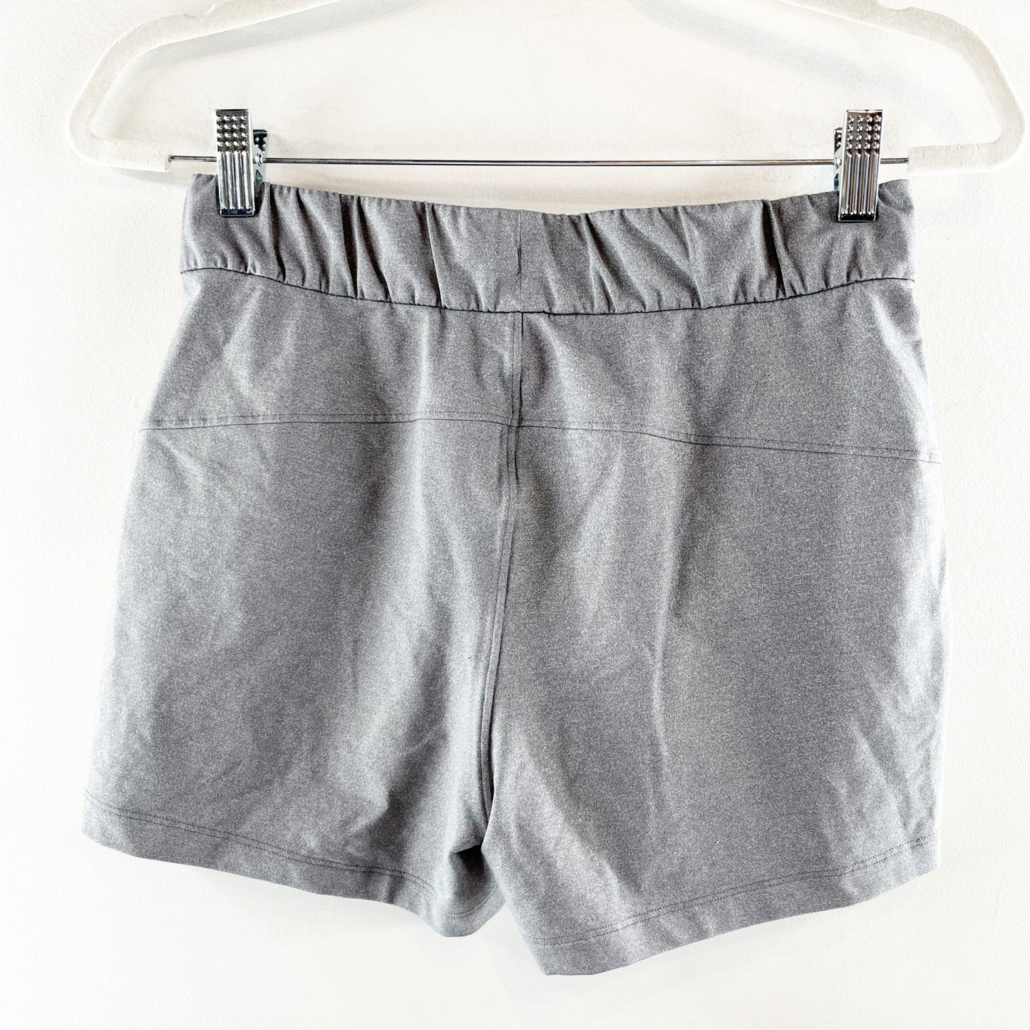 Lululemon On The Fly Shorts 2.5" Heathered Gray 4