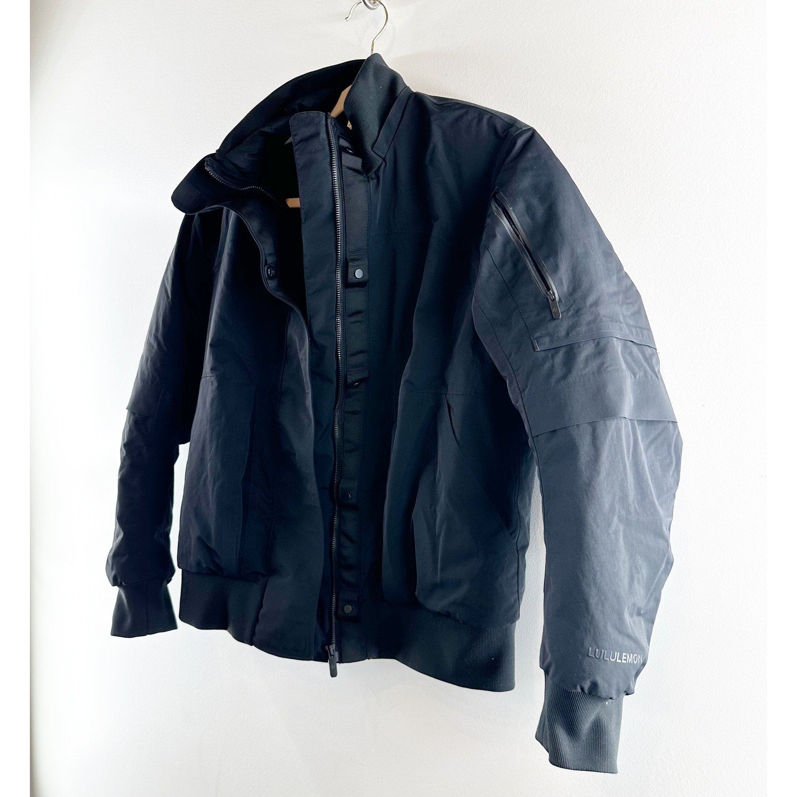 Lululemon winter warrior bomber online