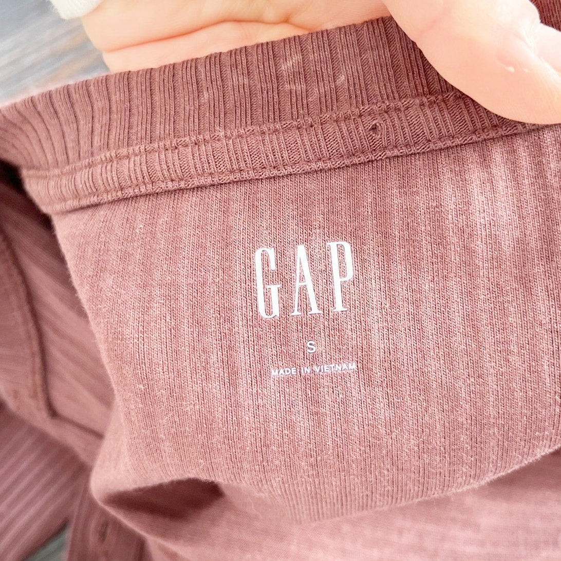 GAP Ribbed Button Up Long Sleeve Top Chocolate Brown Small