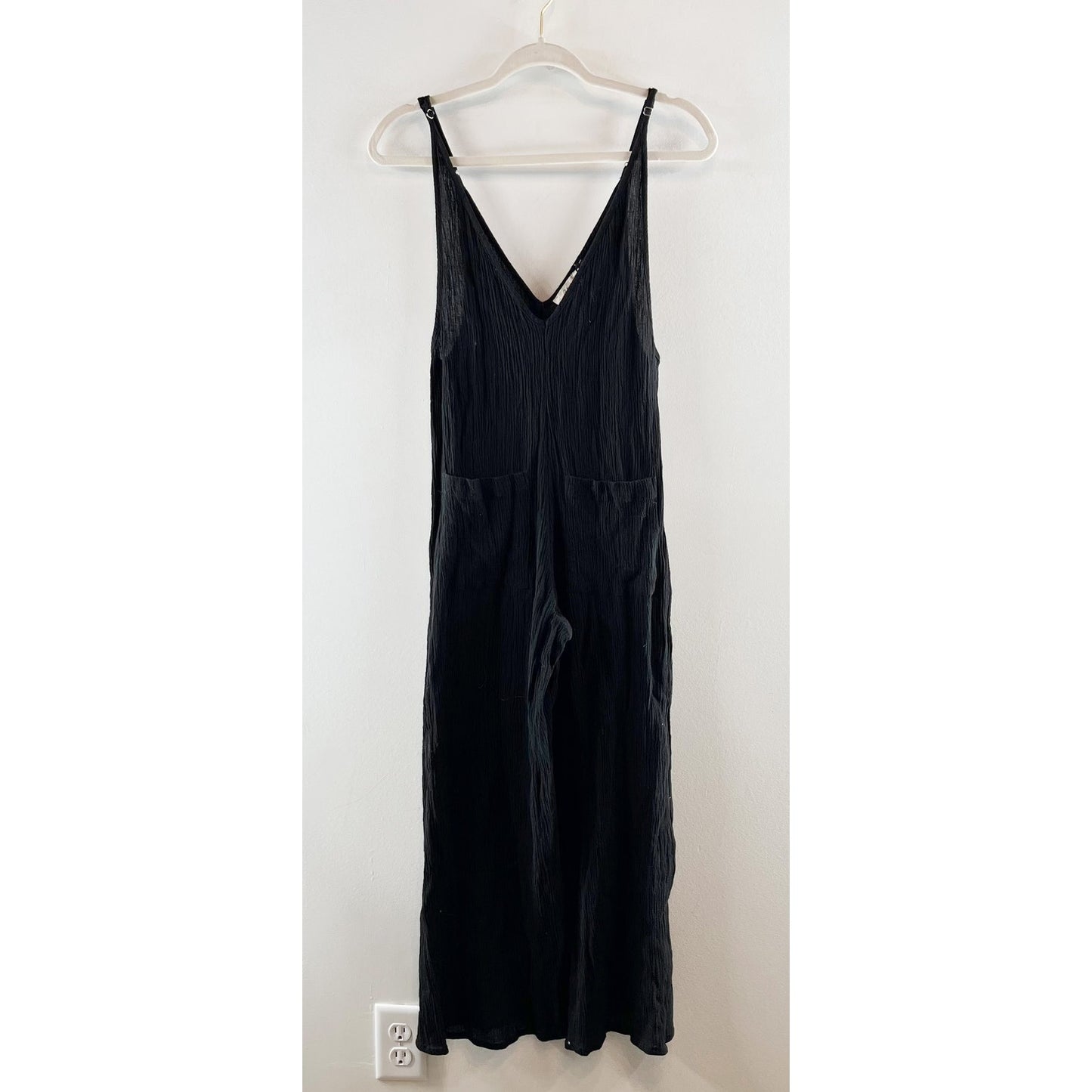Elan V Neck Waistless Sleeveless Wide Leg Gauzy Jumpsuit Black Small