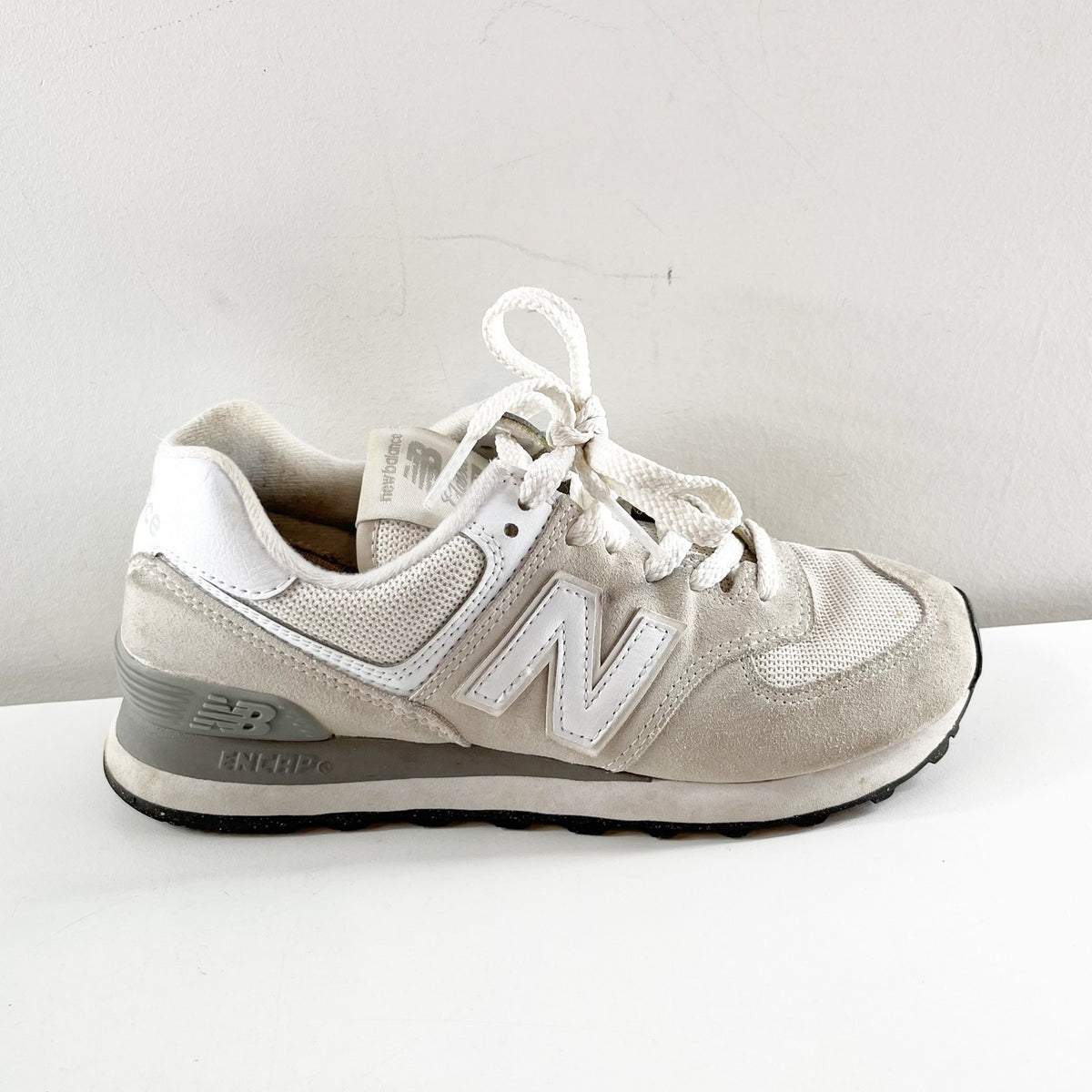 New Balance 574 Classic Sneakers Gray Cream White 6