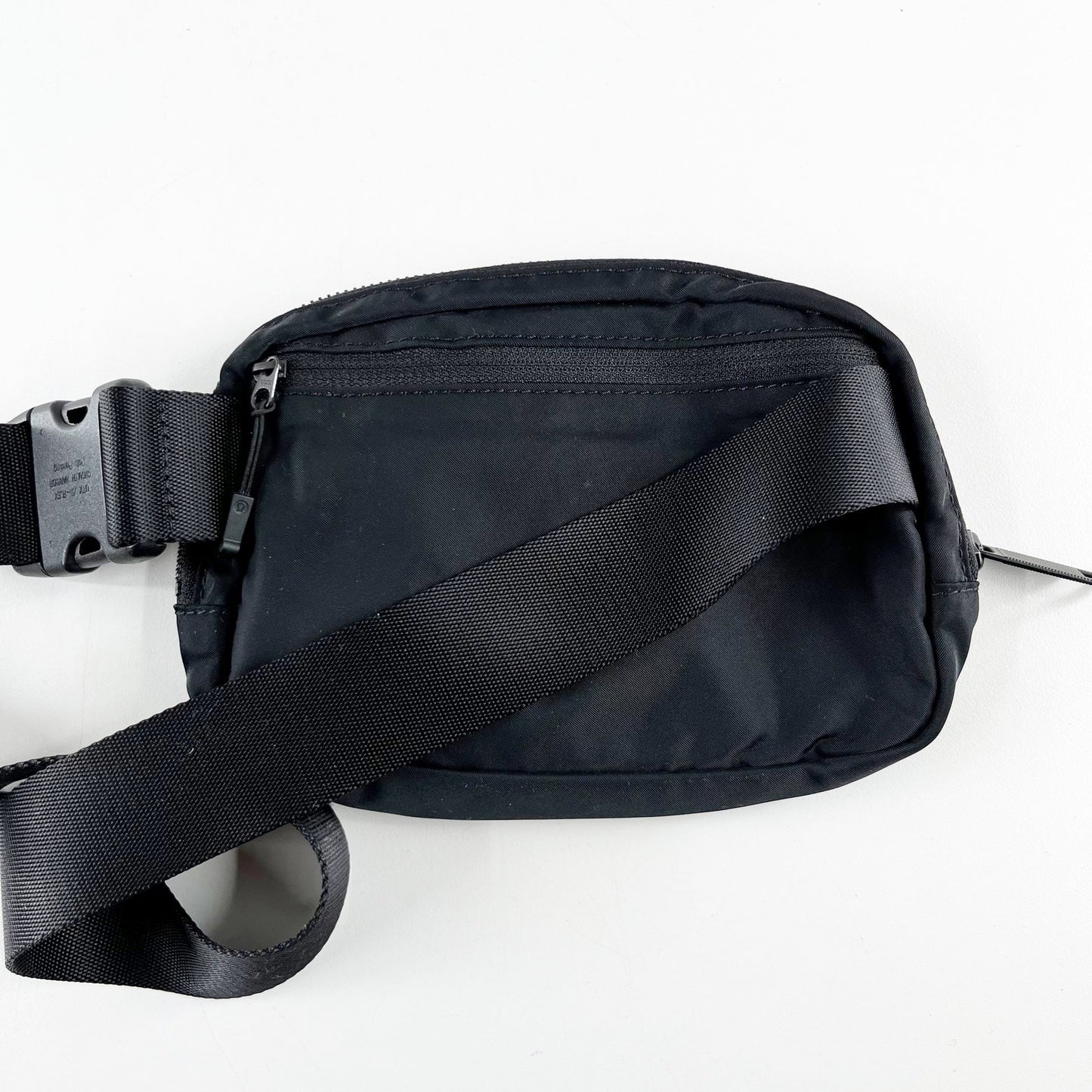 Lululemon Everywhere Belt Bag Black