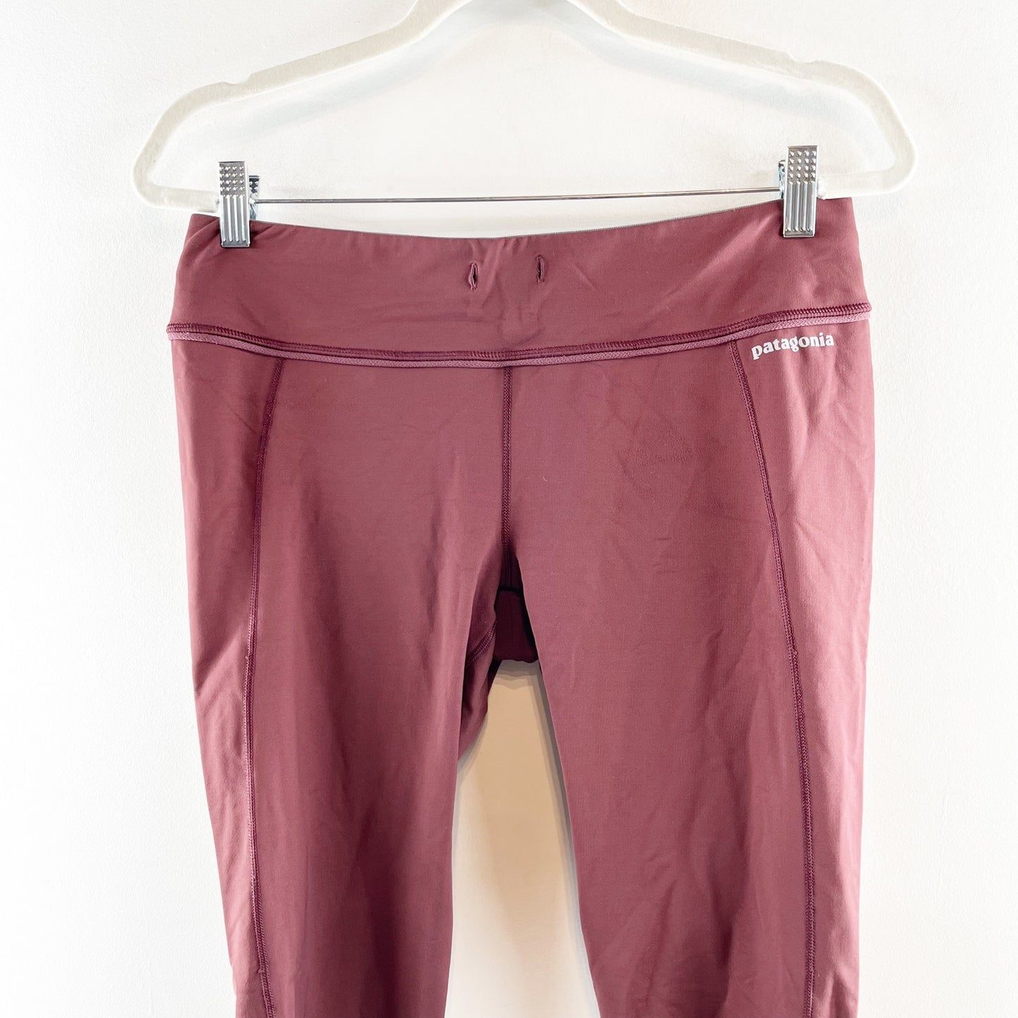 Patagonia Pull On Elastic Waist High Rise Ankle Leggings Clay Maroon Large