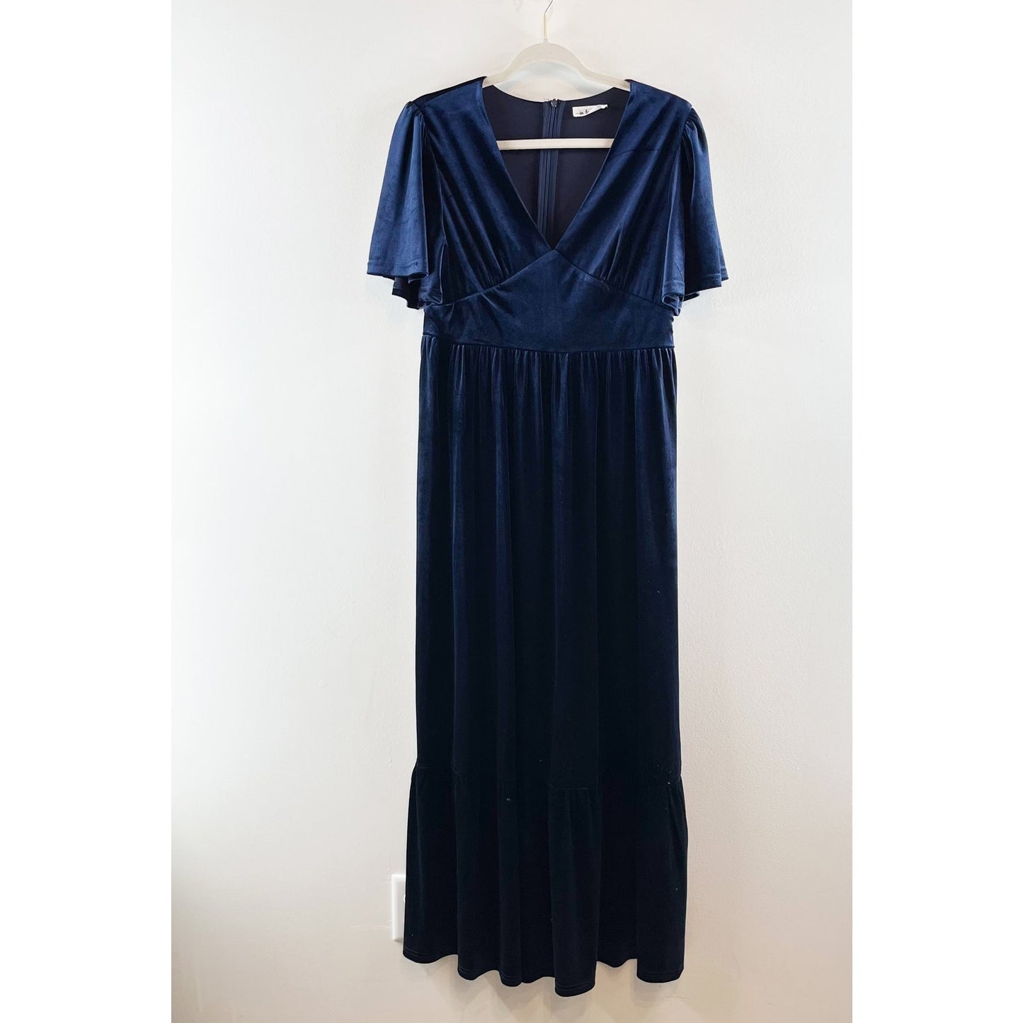 In Loom Velvet Flutter Sleeve V-Neck Tiered Ruffle Maxi Dress Midnight Blue M