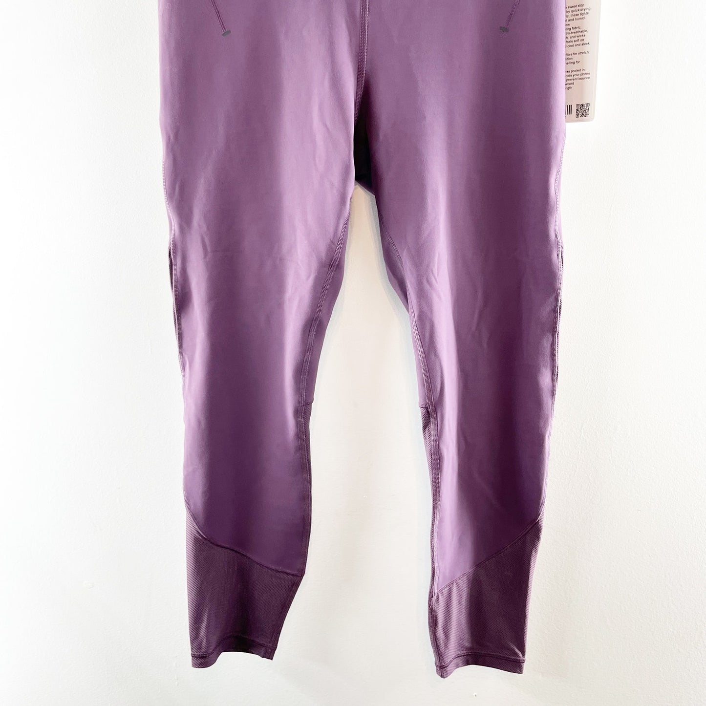 Lululemon Everlux and Mesh High-Rise Tight Leggings 25" Grape Thistle Purple 10