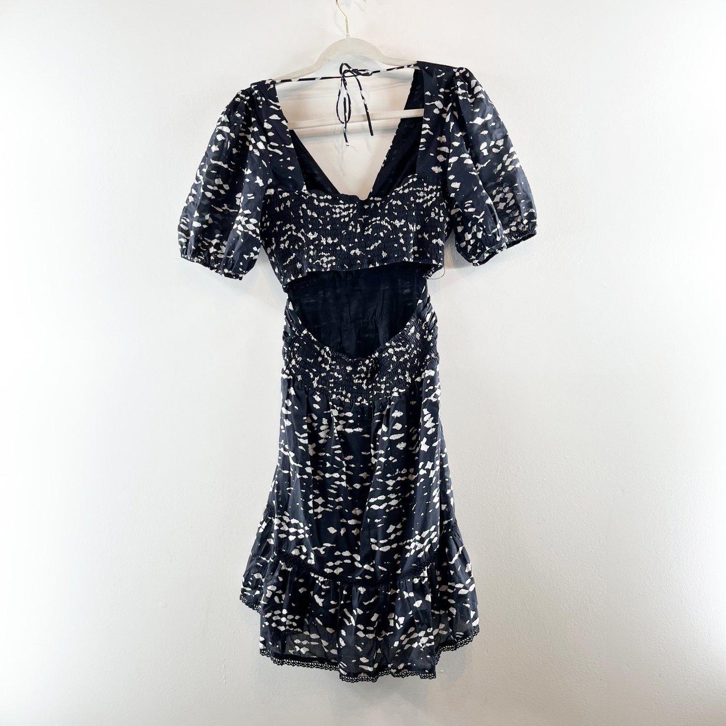 Heartloom Printed Puff Sleeve Surplice V-Neck Cutout Mini Dress Black Small