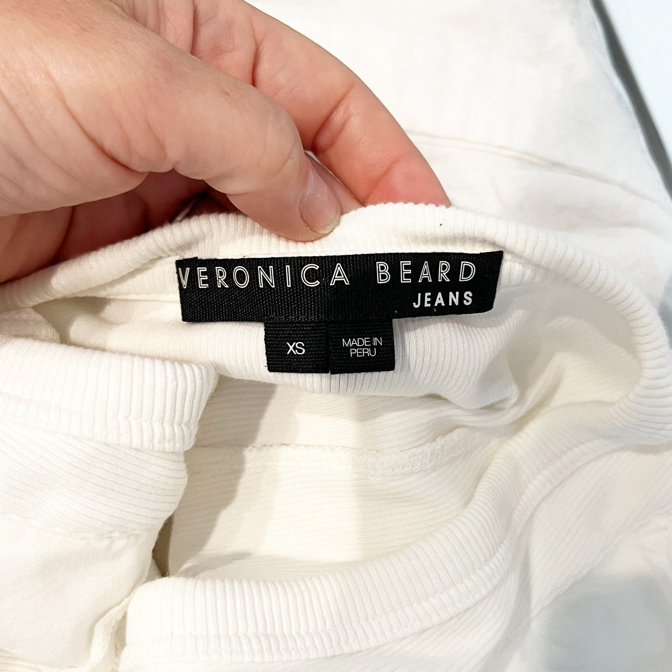Veronica Beard Cathie Ruffle Sleeve V Neck Ribbed Tee Shirt Top White XS
