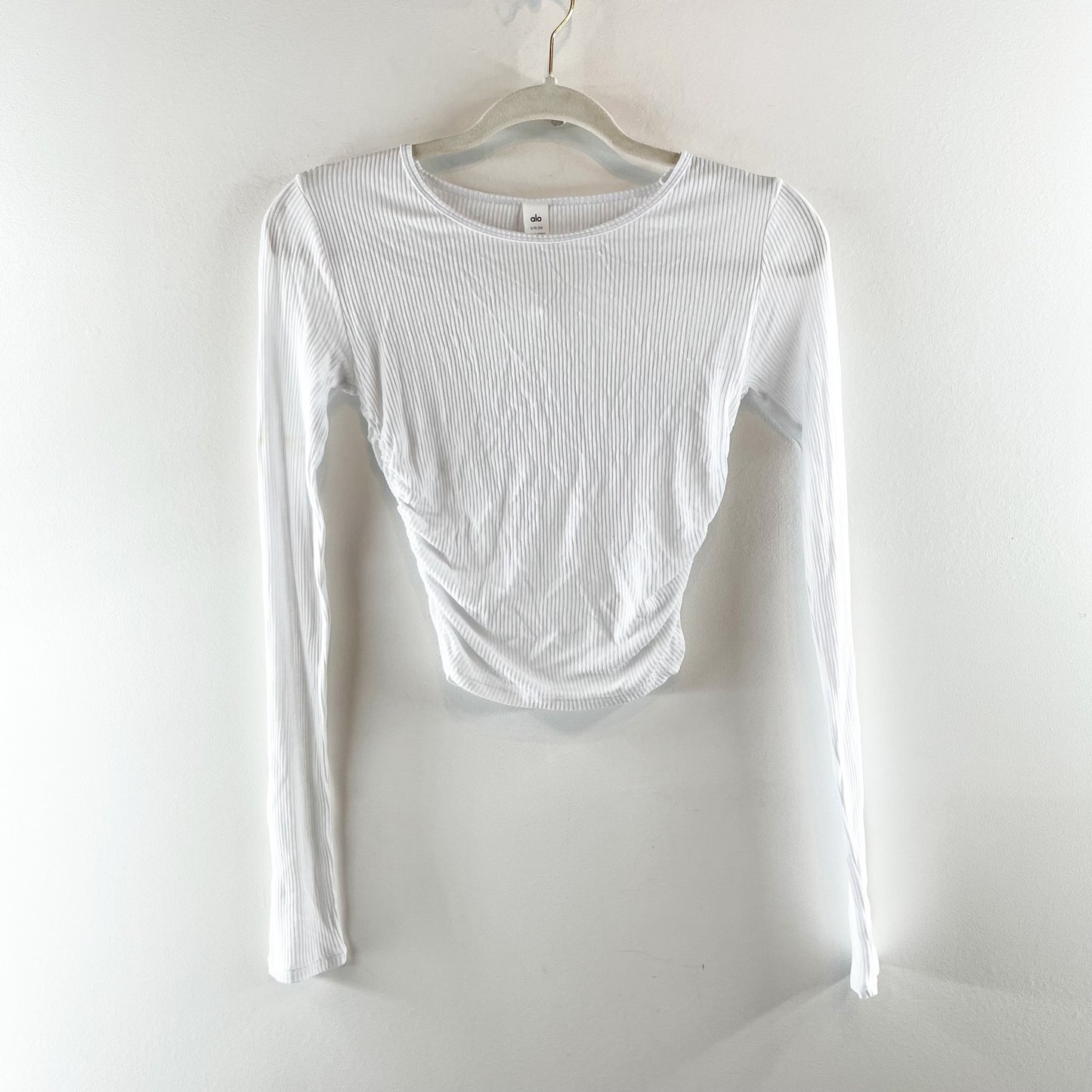 Alo Gather Long Sleeve Ribbed Ruched Top White Small