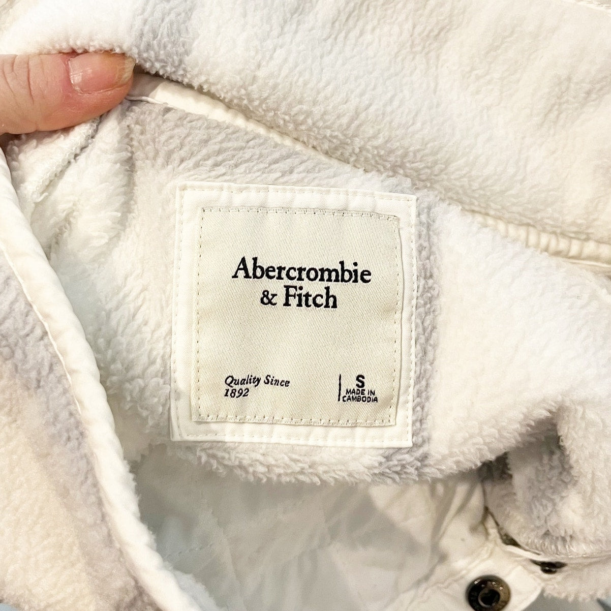 Abercrombie & Fitch Asymmetrical Snap Plaid Fleece Pullover Jacket White Gray S