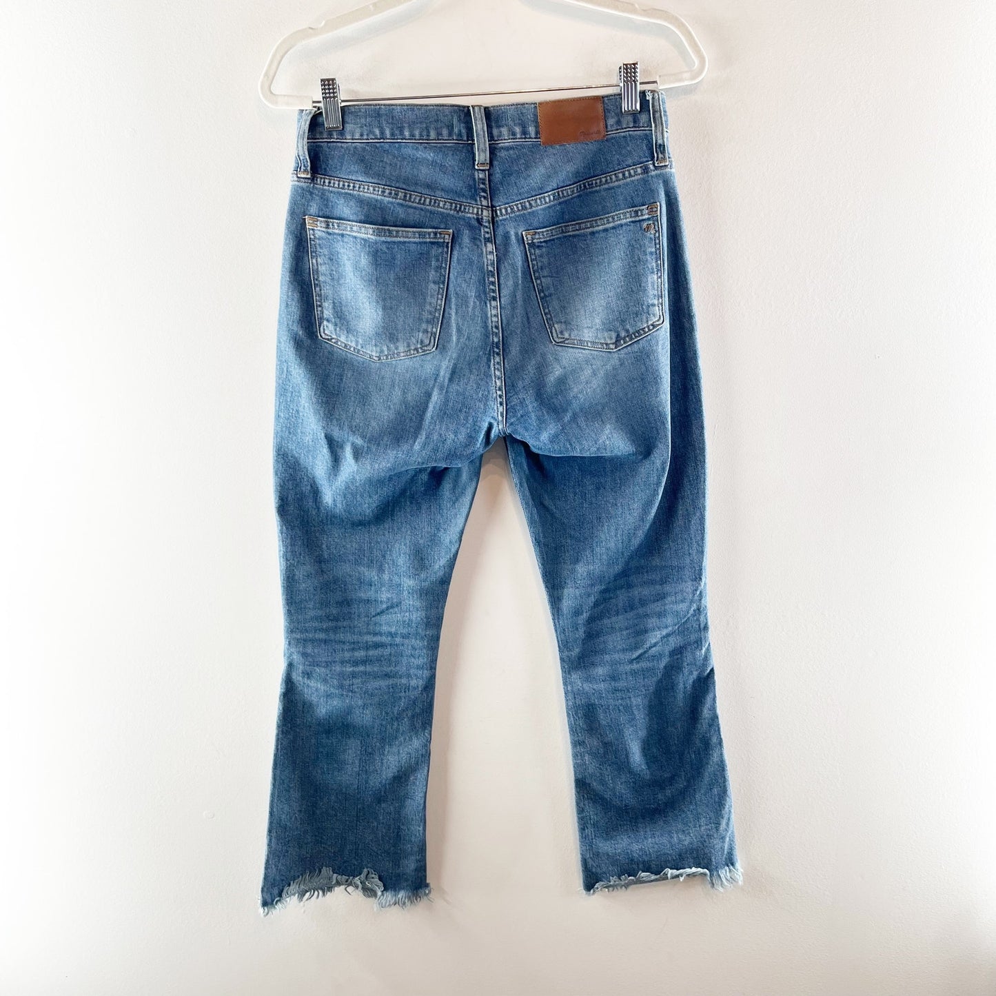 Madewell Cali Mid-Rise Frayed Hem Demi-Bootcut Jeans Fleetwood Wash 27