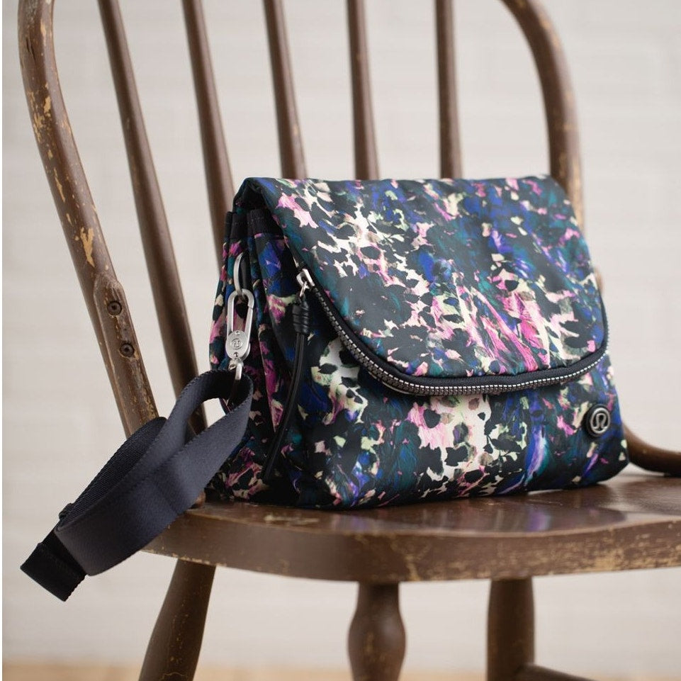 Lululemon Party Om Floral Backdrop Crossbody Waist Bag Black Multi Deep Coal