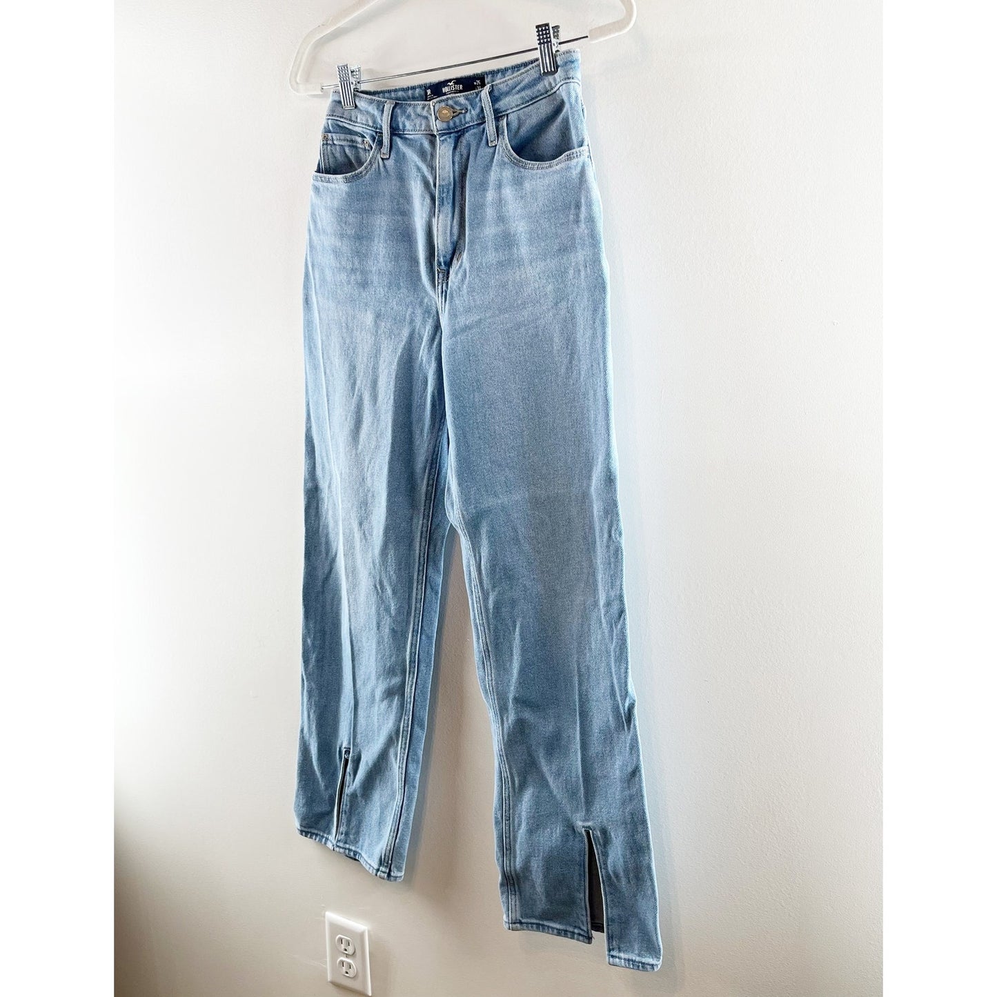 Hollister Ultra High Rise Dad Jeans Slit Hem Blue 26 / 2