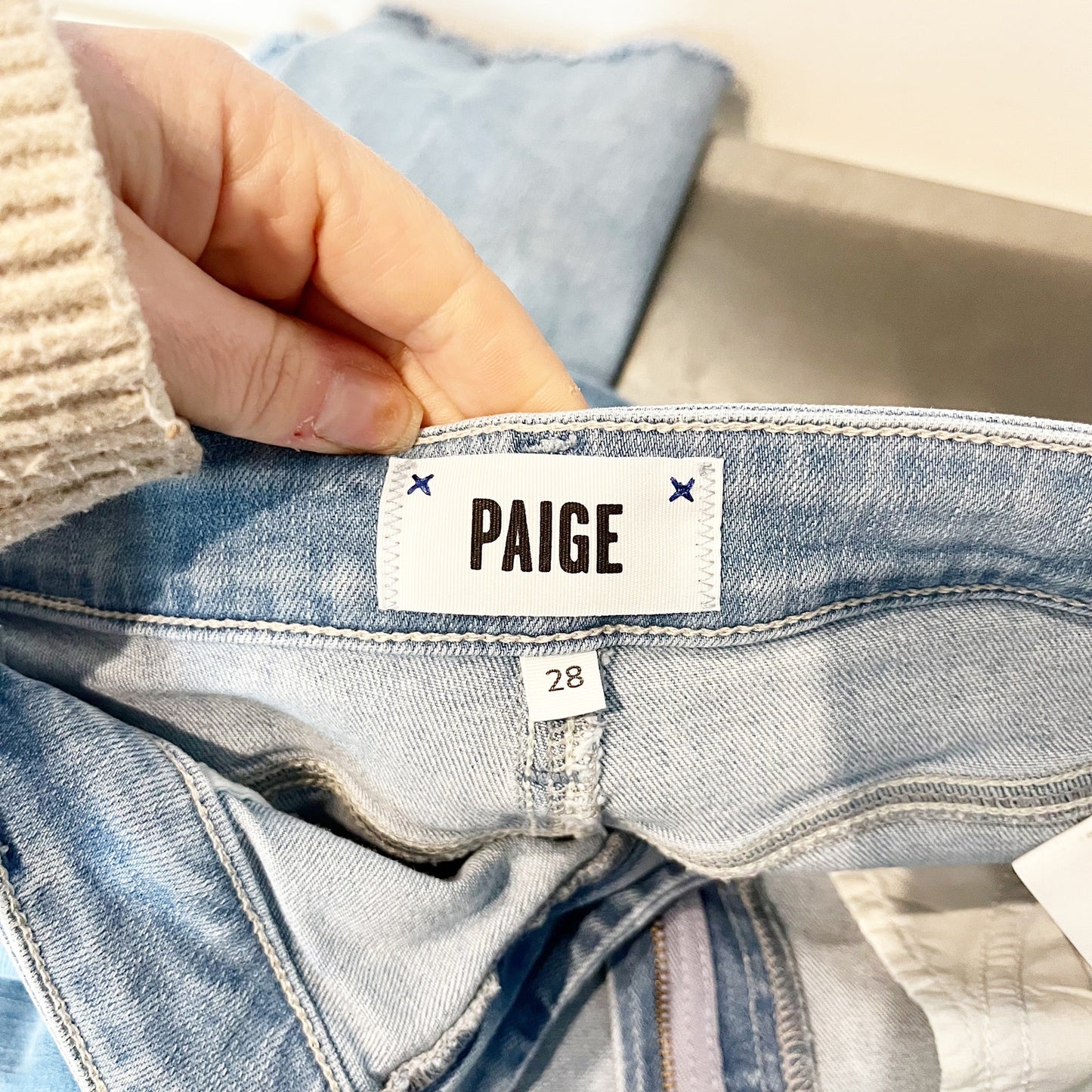 Paige Relaxed Colette High Waisted Denim Cropped Flare Jeans Jama Wash 28
