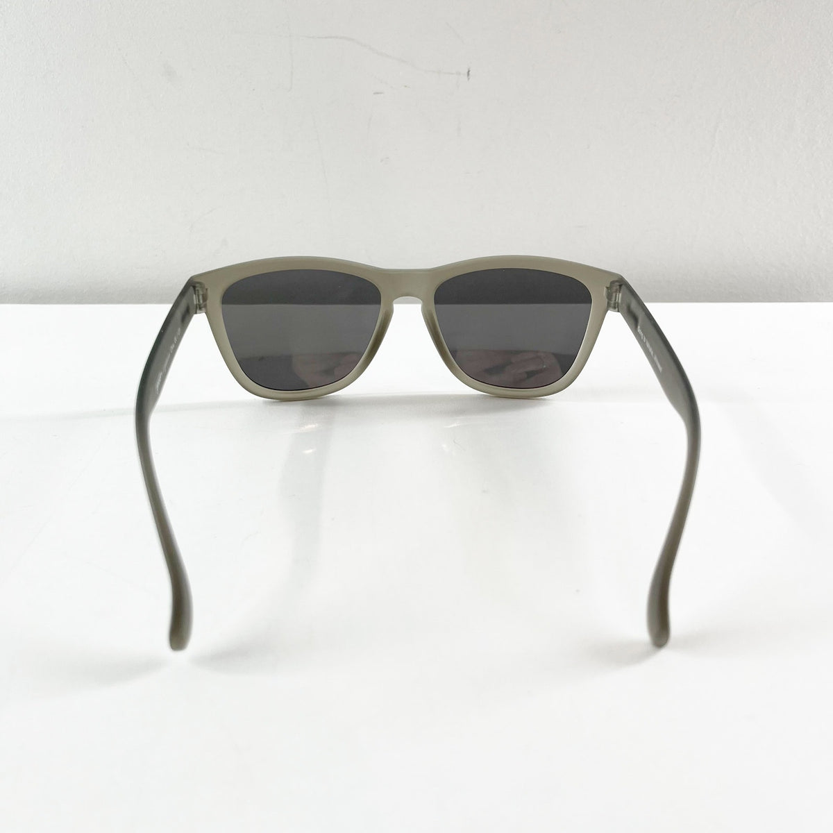 Goodr 'Going to Valhalla' Chrome Reflective Sunglasses Gray Unisex