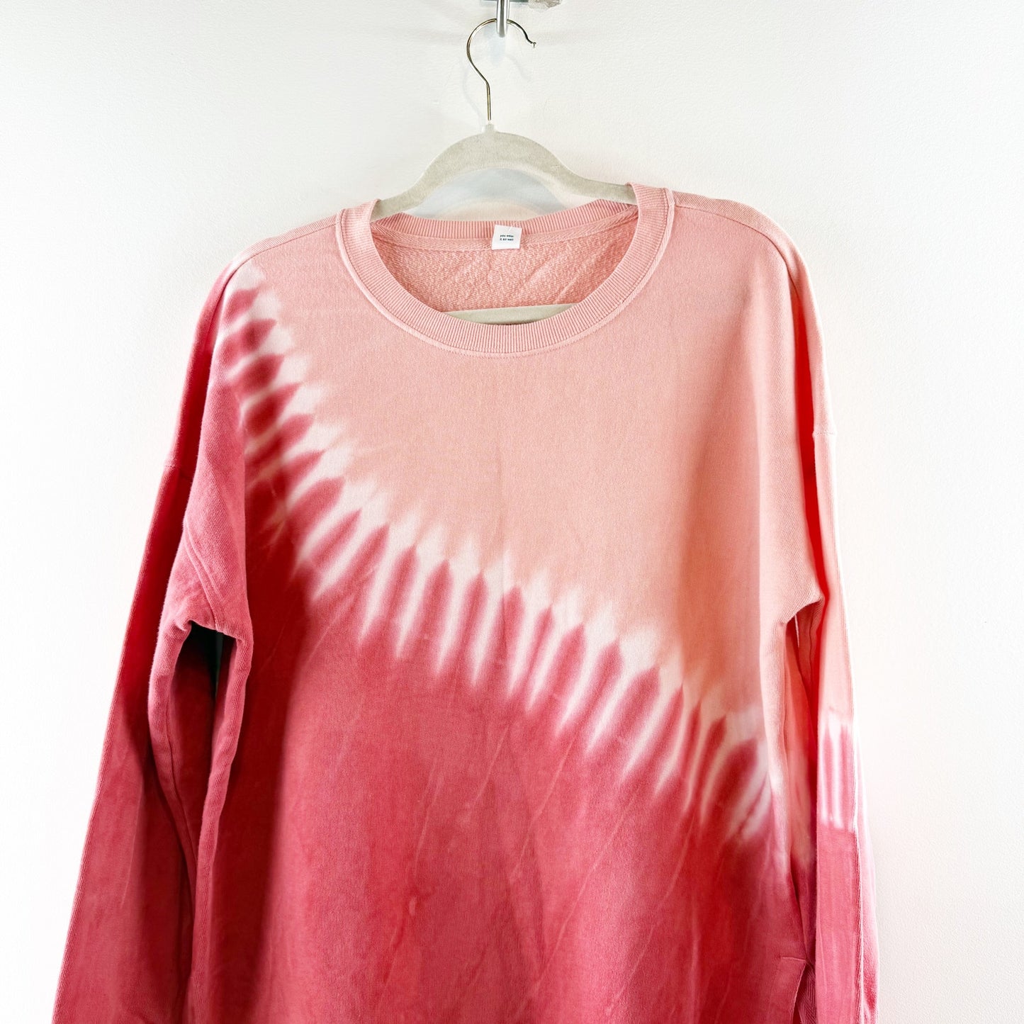 Old Navy Oversized Garment Dyed Tie Dye Sweatshirt Pink Red Medium