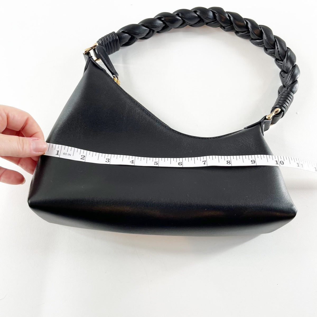 Aupen Nirvana Calfskin Leather with Gold-Tone Metal Shoulder Handbag Noir Black