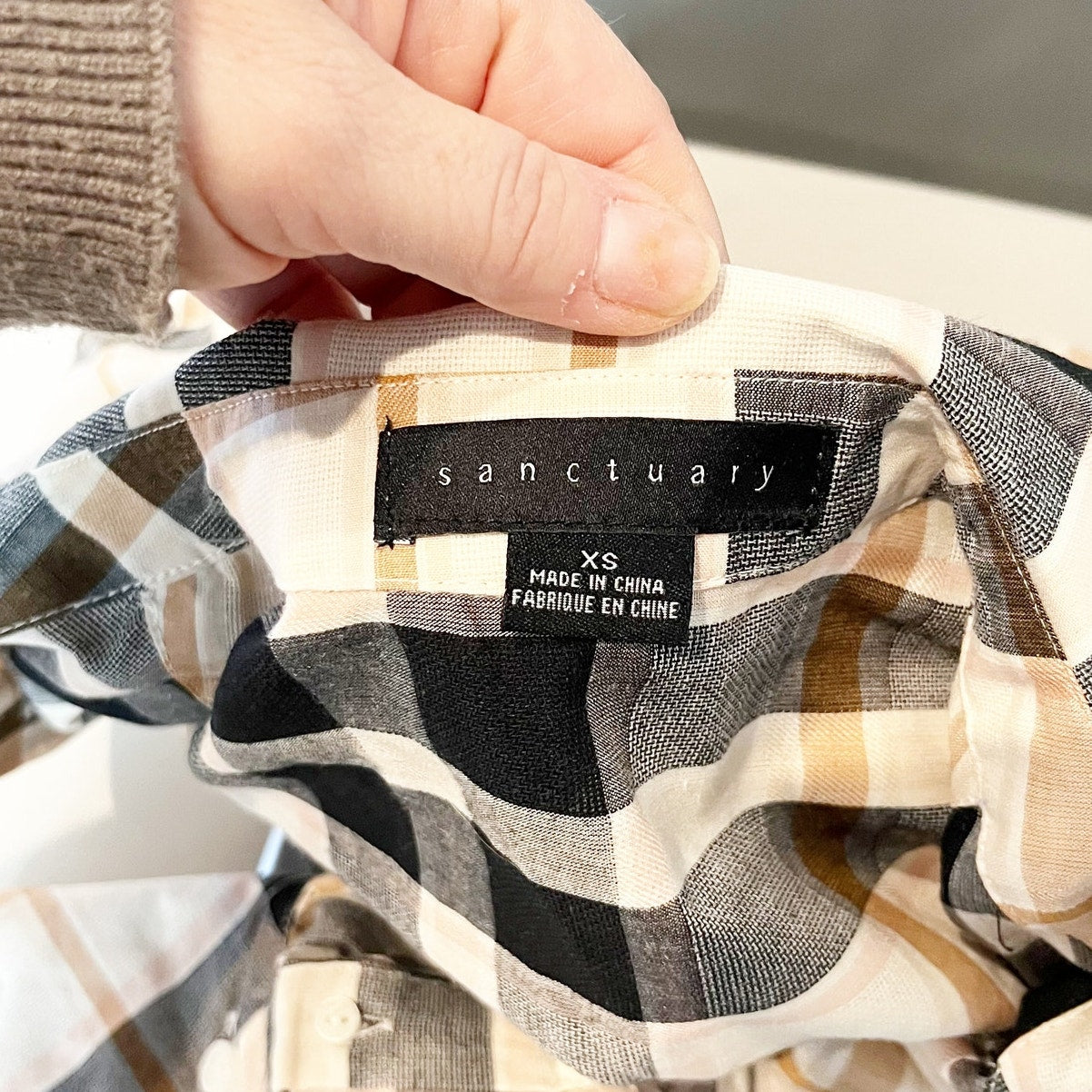 Sanctuary Long Sleeve Plaid Flannel Button Down Shirt Beige Tan Black XS