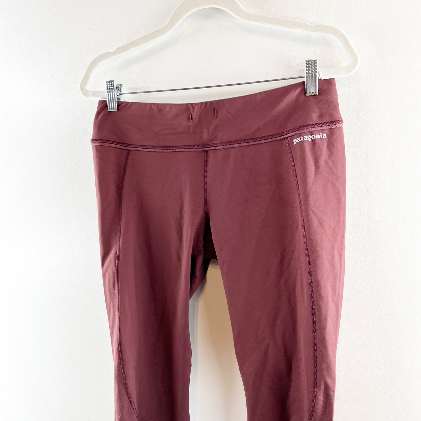 Patagonia Pull On Elastic Waist High Rise Ankle Leggings Clay Maroon Large