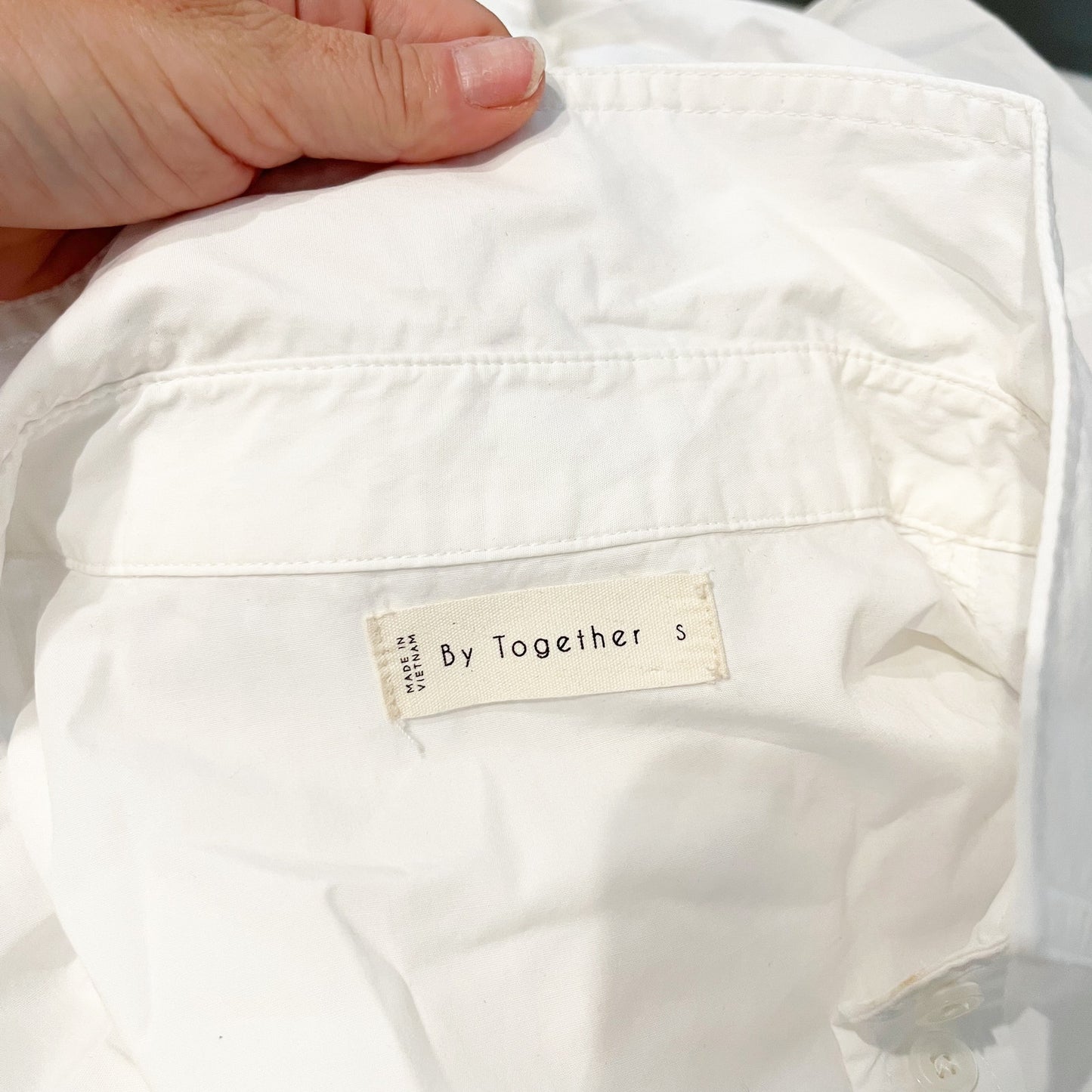 By Together Embroidered "Love You" Button Down Shirt White Small