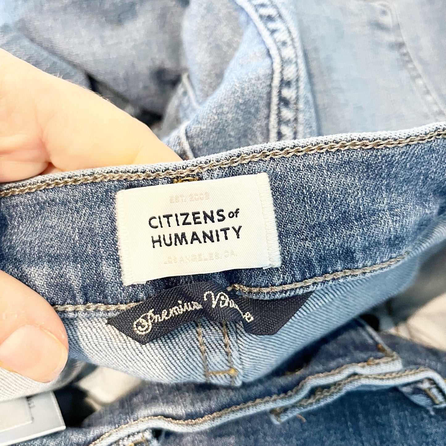 Citizens of Humanity Isola Cropped High Rise Bootcut Button Fly Jeans Blue 26