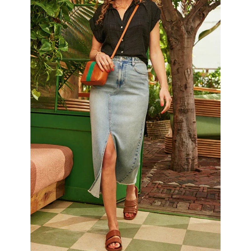 Kut From The Kloth Brea Front Slit Midi Denim Skirt Medium Wash Blue 4