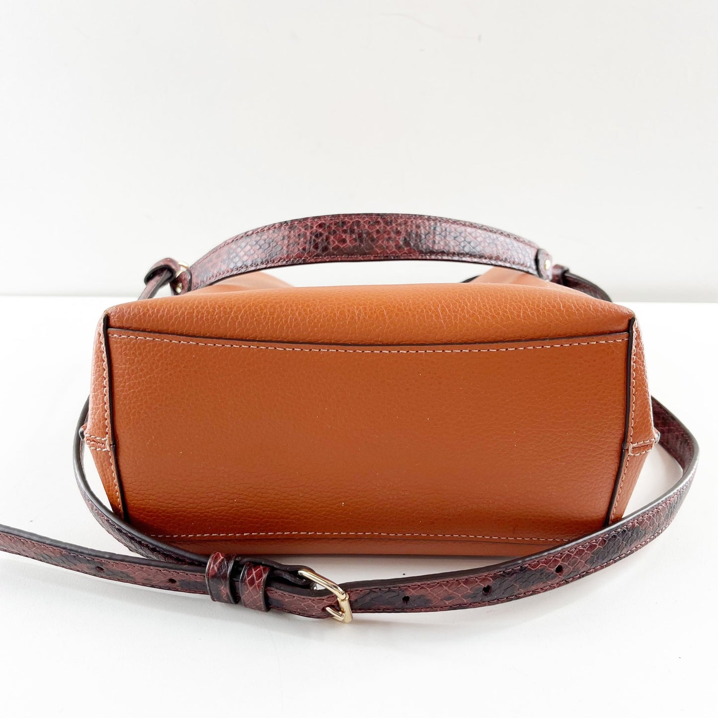 Coach Mollie Bucket Bag 22 burgundy snake-embossed handle Crossbody Saddle Brown