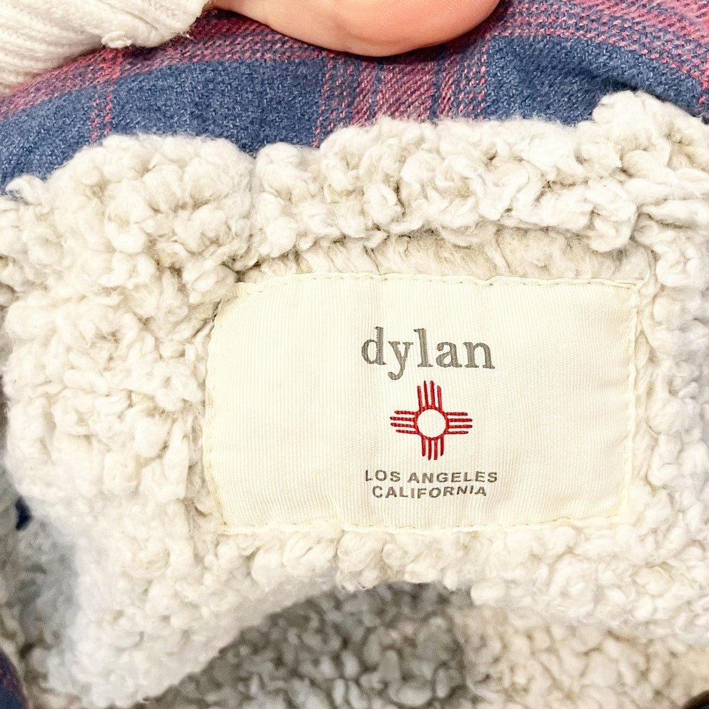 Dylan Sherpa Lined Snap Button Plaid Vest Blue Red Small