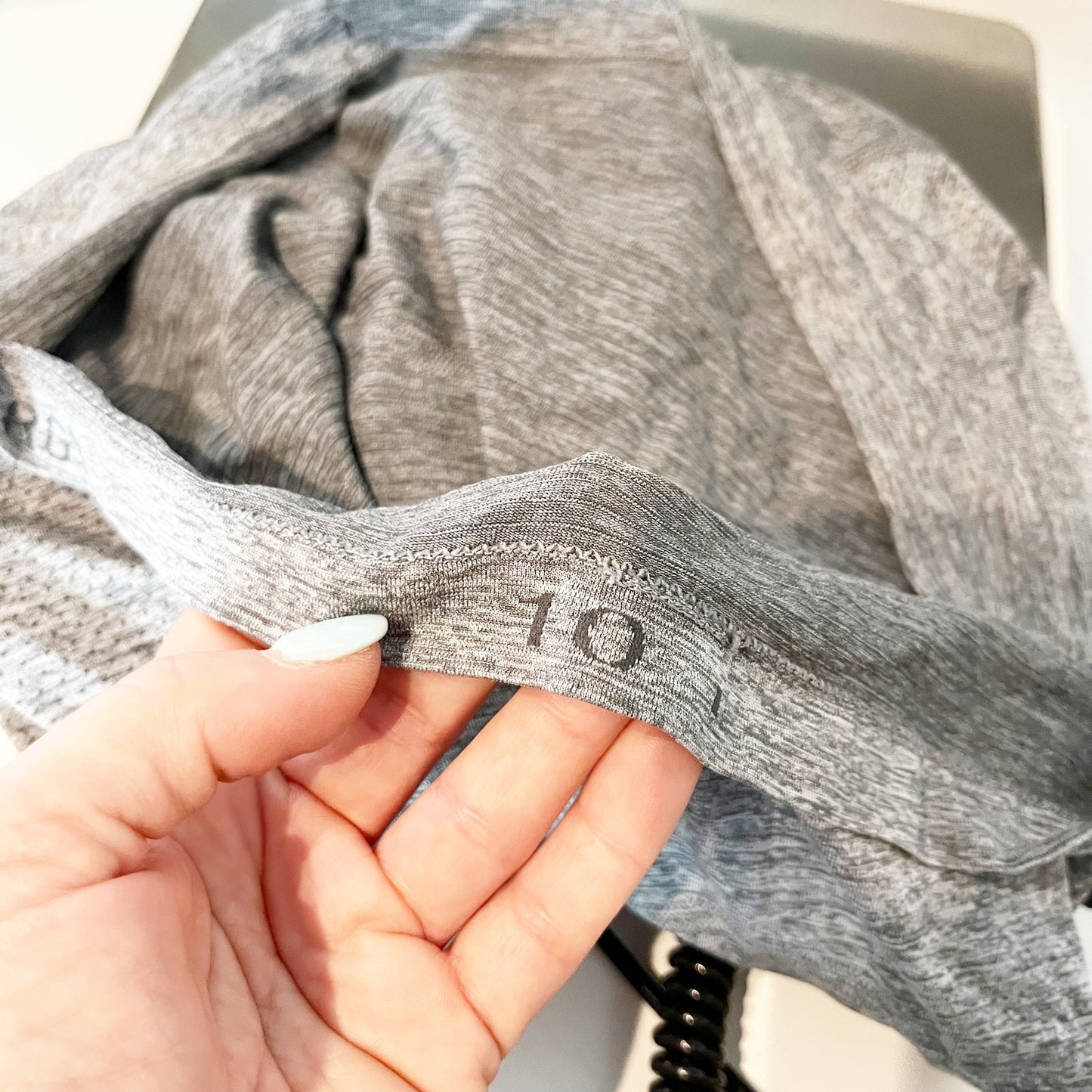 Lululemon Swiftly Tech Short-Sleeve Shirt 2.0 Hip Length Heathered Gray 10