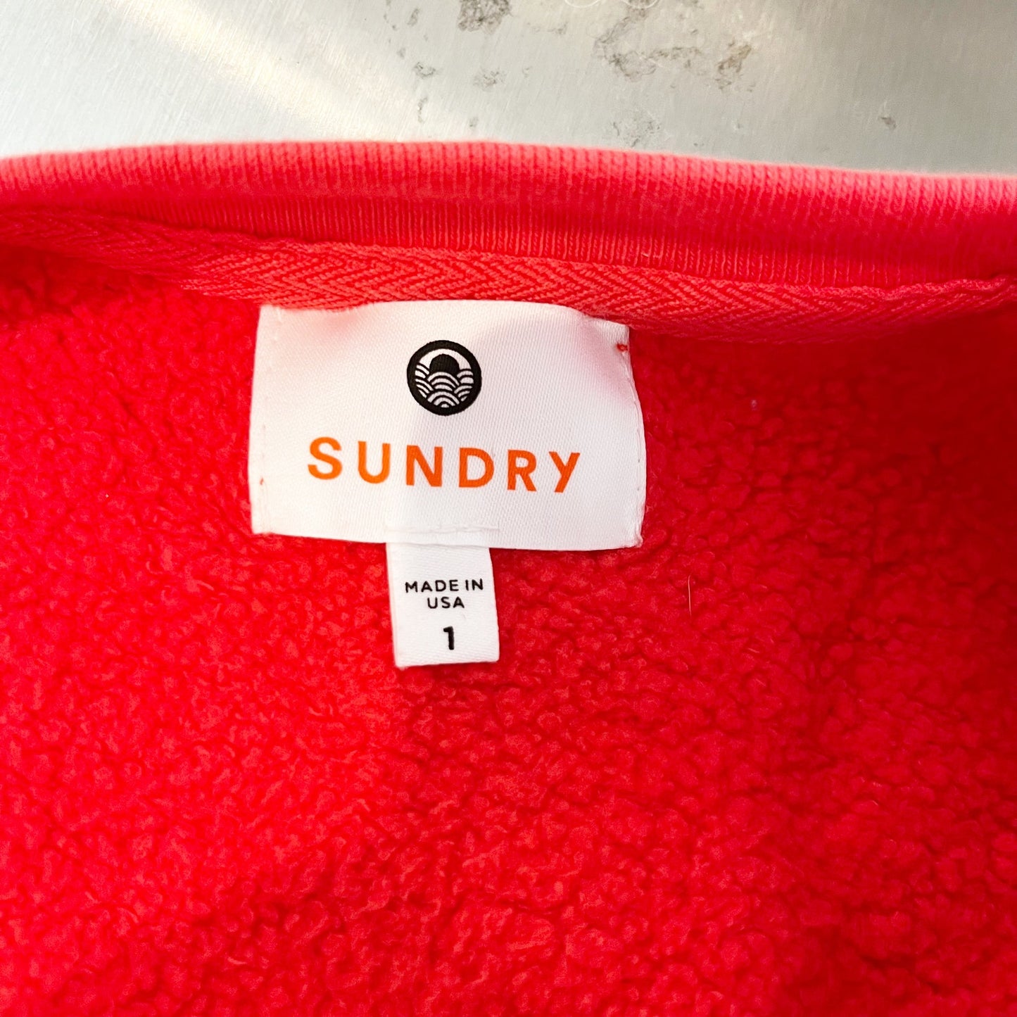 Sundry 100% Cotton Long Sleeve Padded Shoulder Crew Neck Fleece Sweatshirt Red