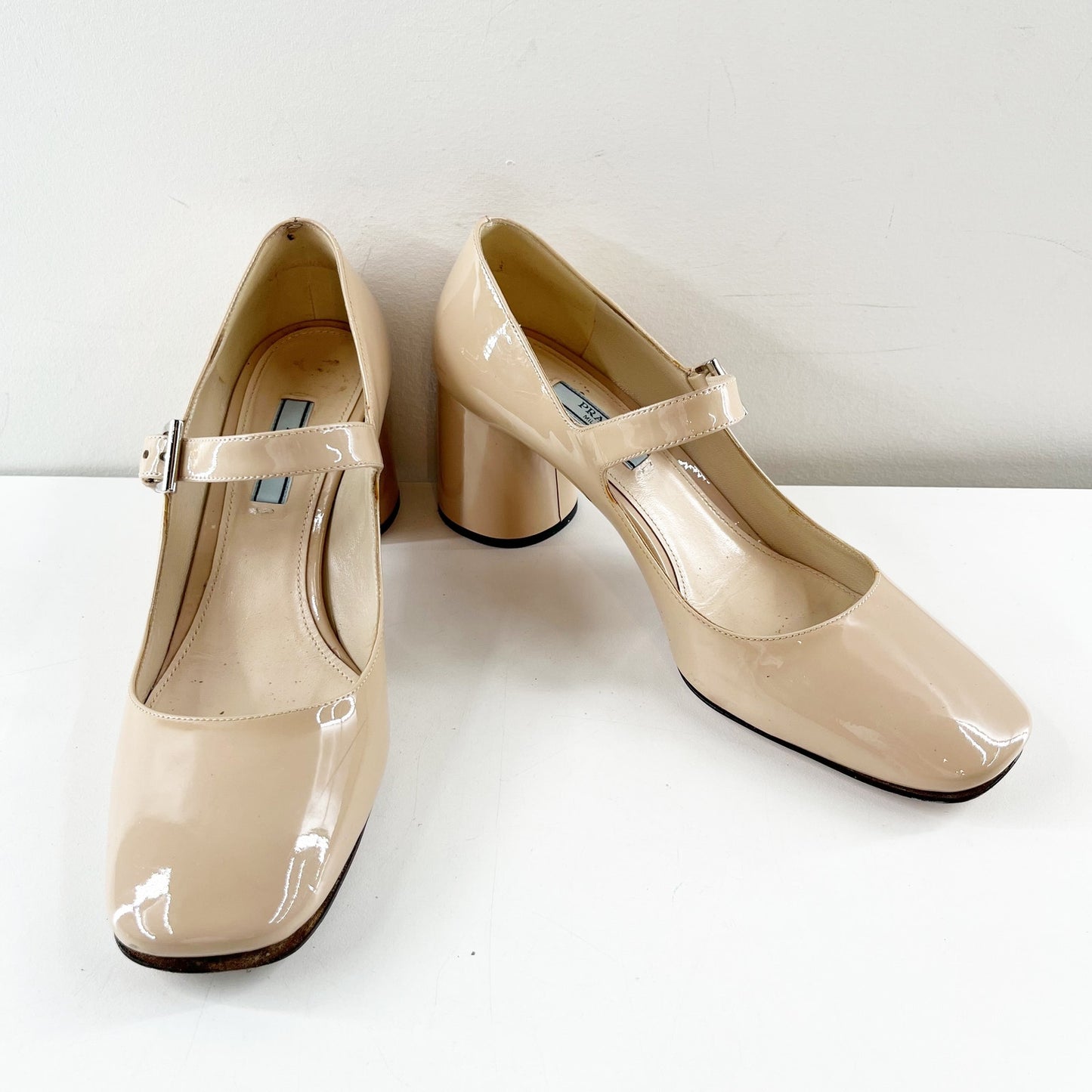 Prada Patent Leather Block Heel Square Toe Mary Jane Pumps Shoes Nude 38.5