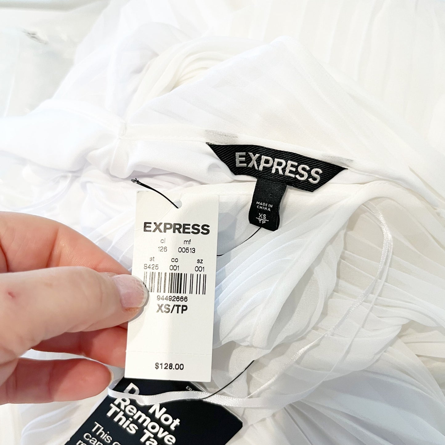 Express Pleated Lined Plisse V Neck Sleeveless Maxi Dress White XS