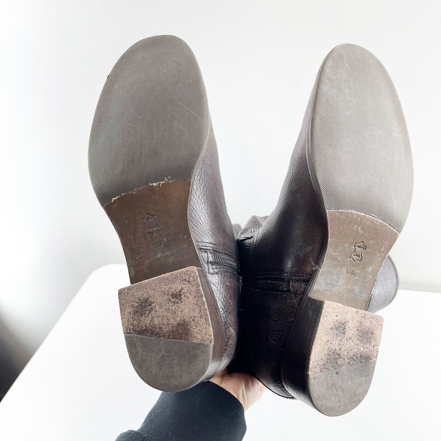 Tory Burch Alaina Pebbled Leather Tall Riding Boots Black Dark Brown 10