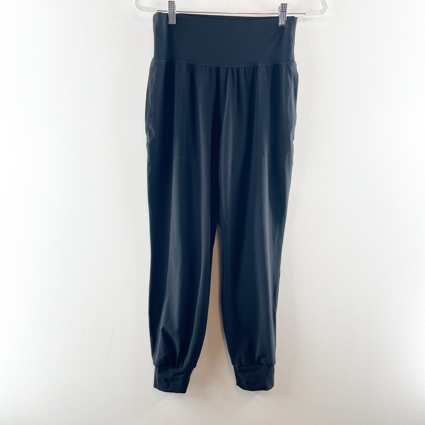 Athleta High Rise Salutation Jogger Pants Leggings Black Medium
