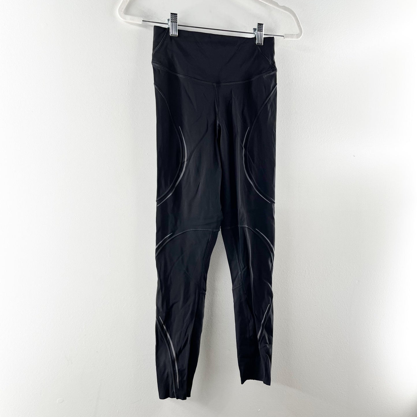 Lululemon Base Pace High-Rise Reflective Tight Leggings 25" Black 4