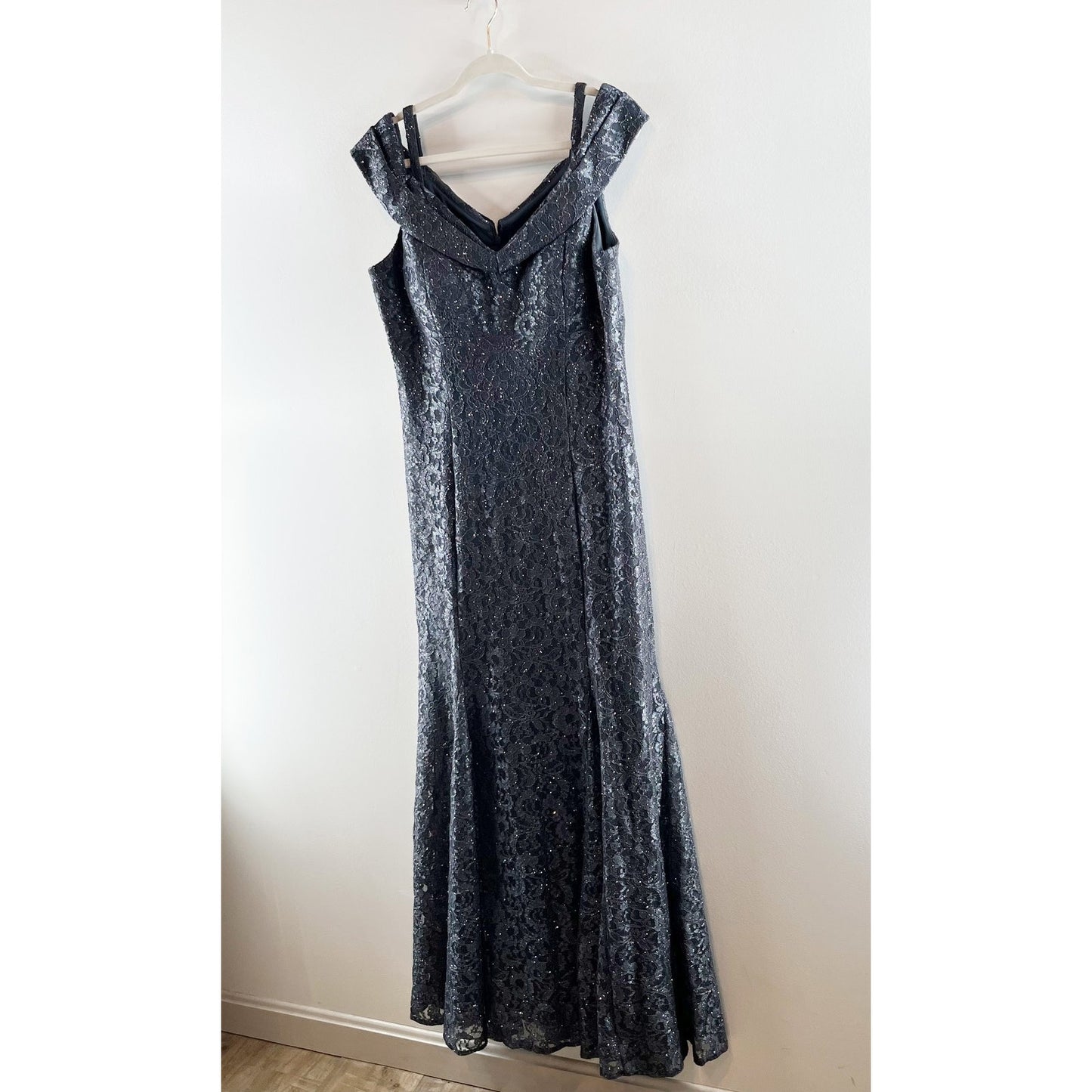 R&M Richards Off The Shoulder Lace Maxi Dress Gown Navy Blue 14