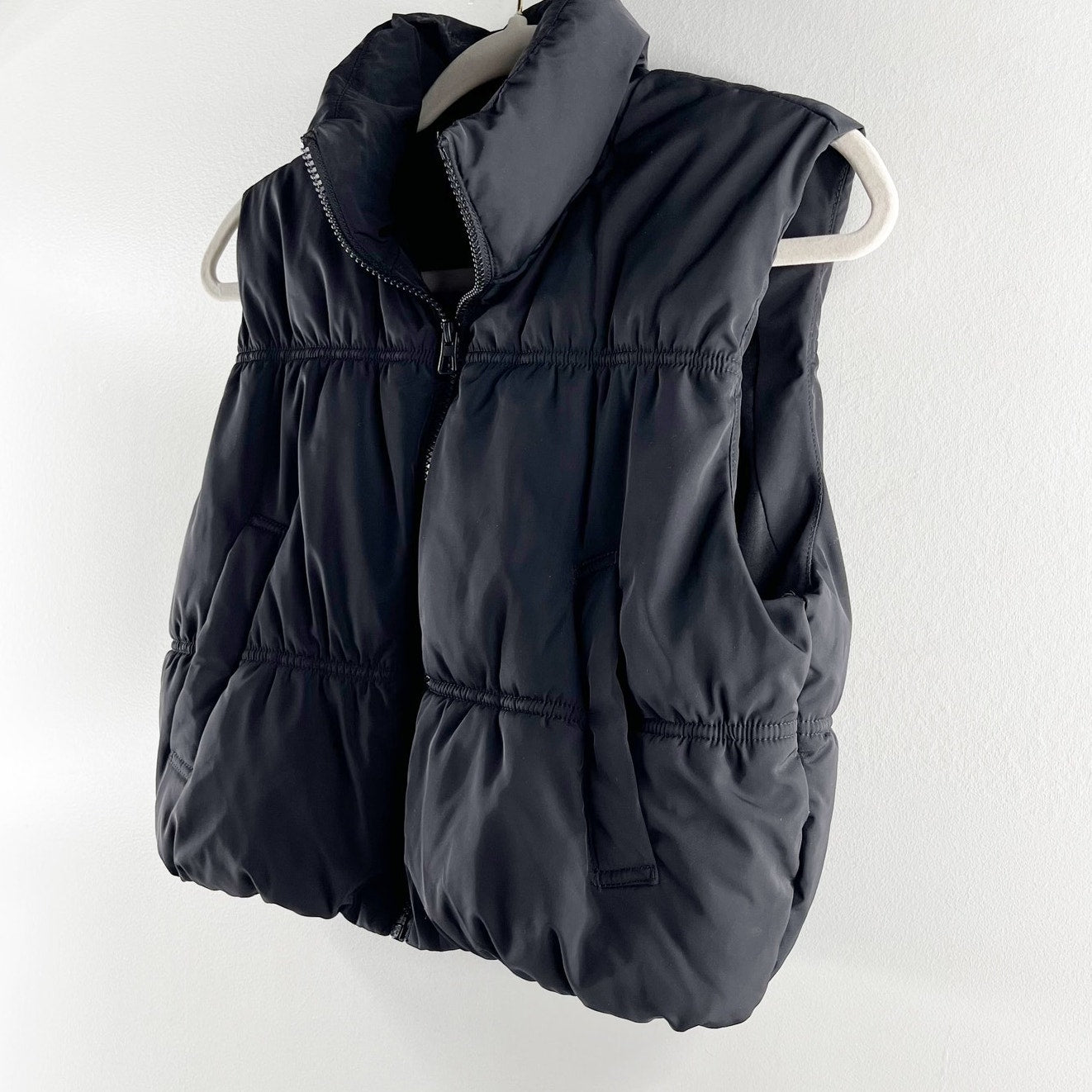 Divided H&M Cropped Full Zip Puffer Vest Black XS