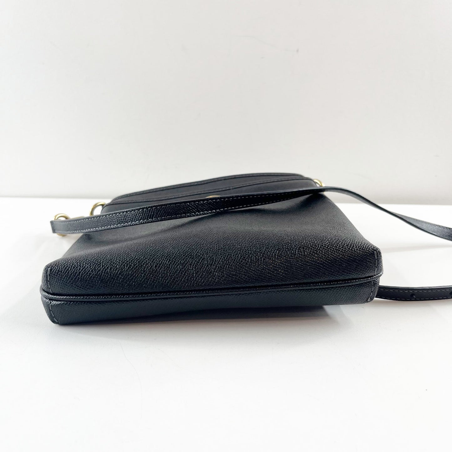 Coach Kitt Crossbody Leather Zip Closure Purse Bag Black Gold