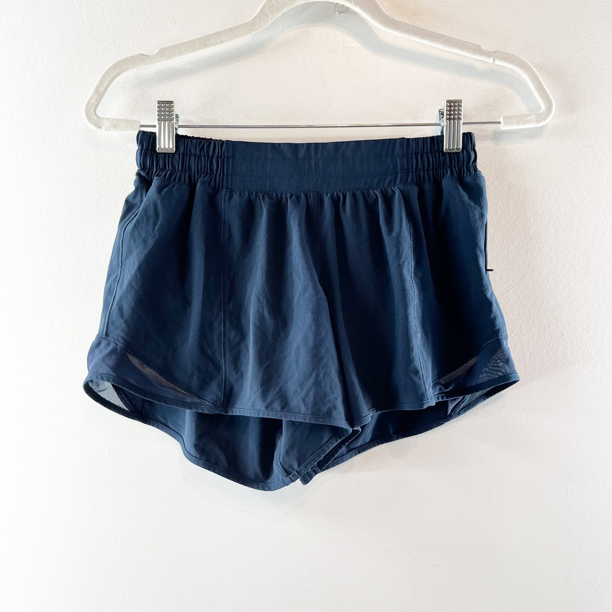 Lululemon Hotty Hot Running Shorts II Long 4" True Navy Blue 6