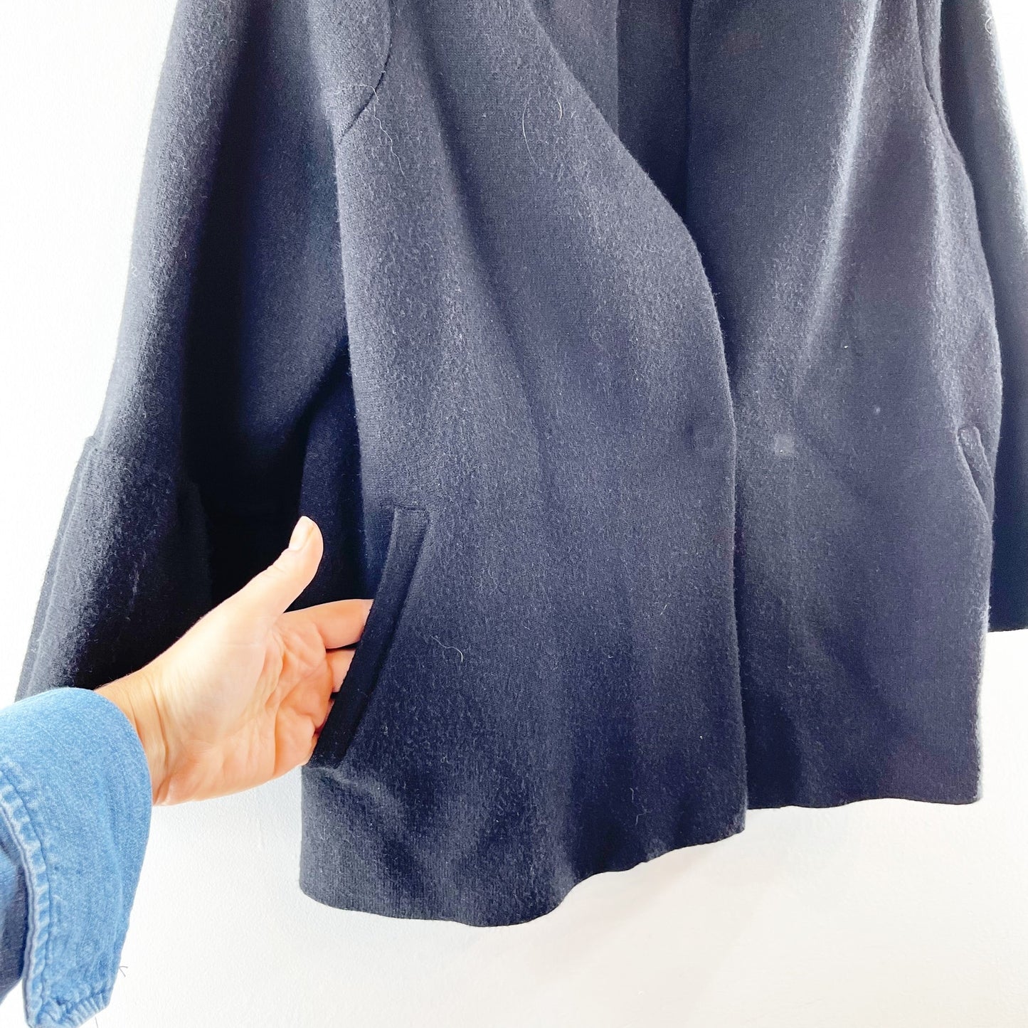 Anthropologie Blaise Soft Bell Sleeve Cardigan Jacket Black Medium