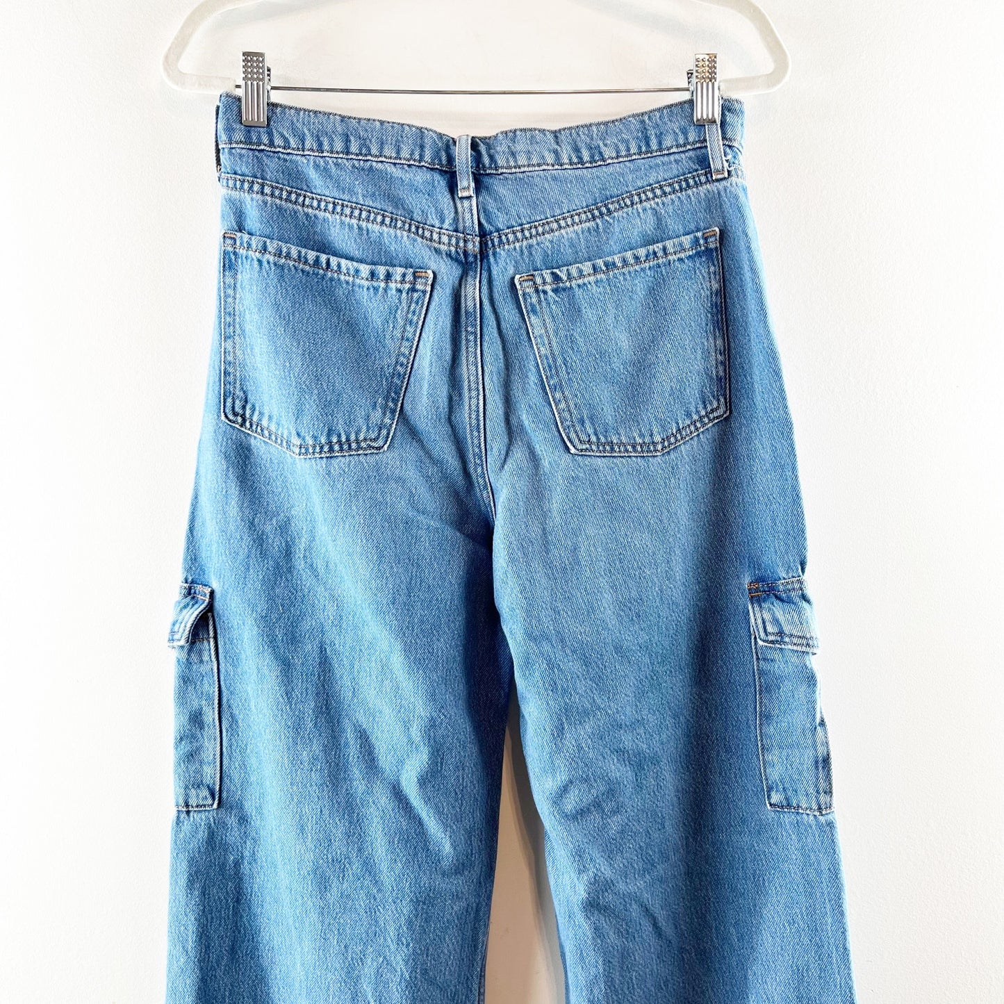 Old Navy Extra High Rise Sky Hi Wide Leg Cargo Jeans Blue 6