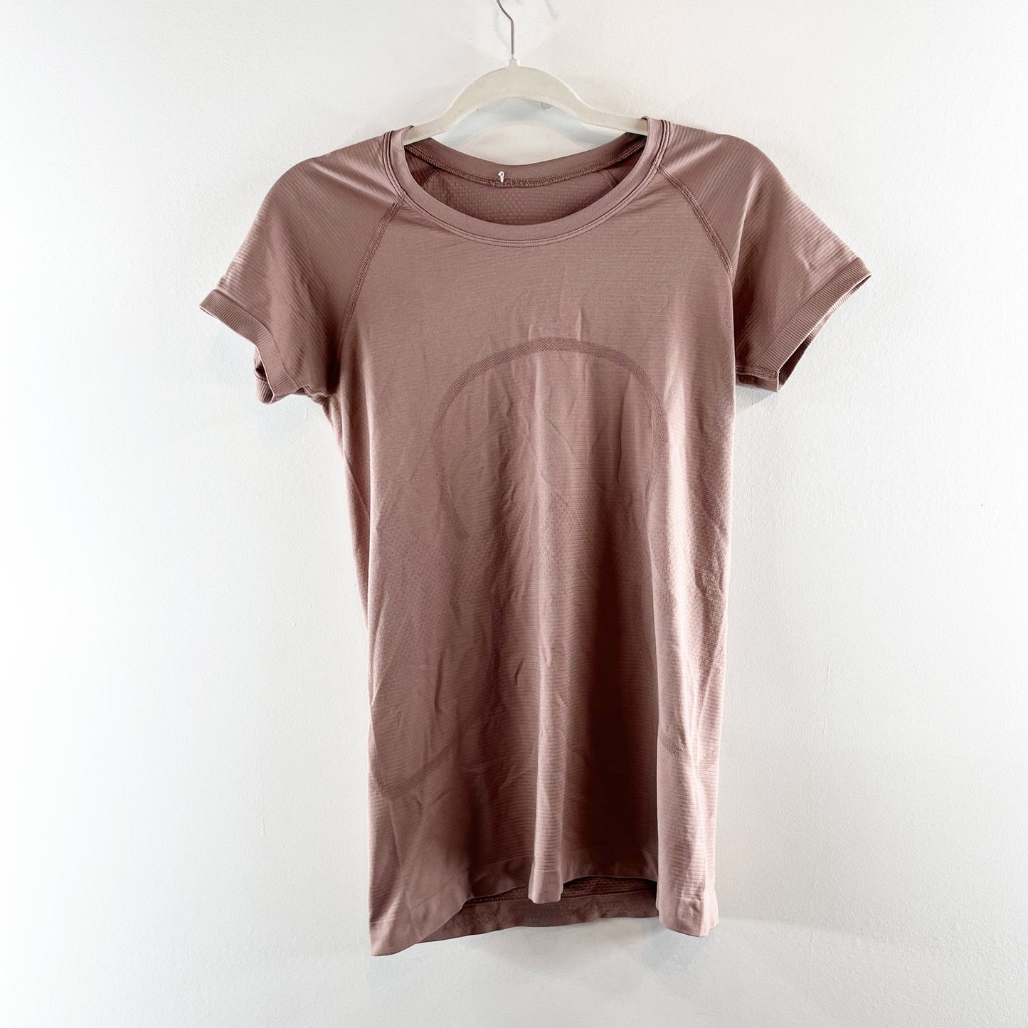 Lululemon Swiftly Tech Short-Sleeve Shirt 2.0 Hip Length Ashen Rose 8