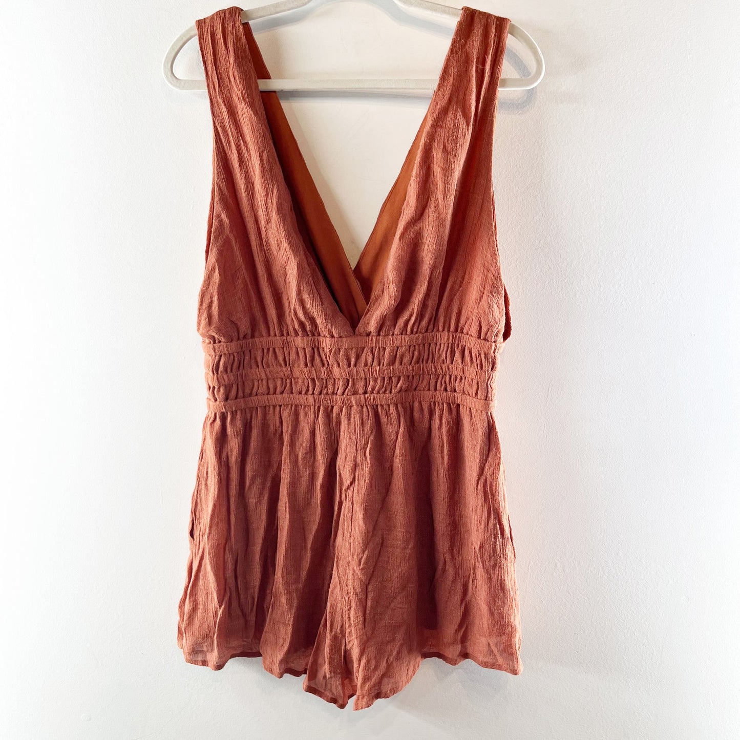 The Impeccable Pig Sleeveless Smocked Waist V-Neck Romper Brown Orange Large