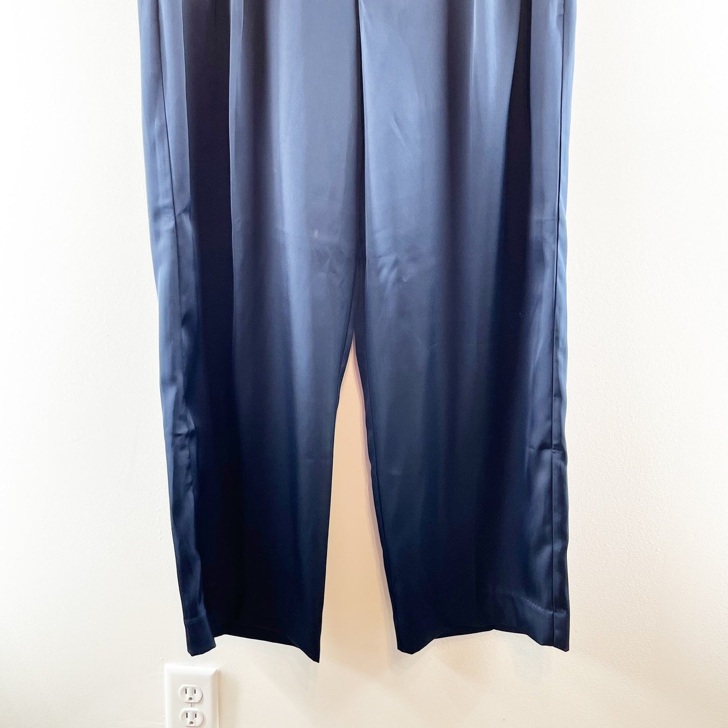 Banana Republic Silky Relaxed High Rise Pleated Wide Leg Trouser Pants Navy 12