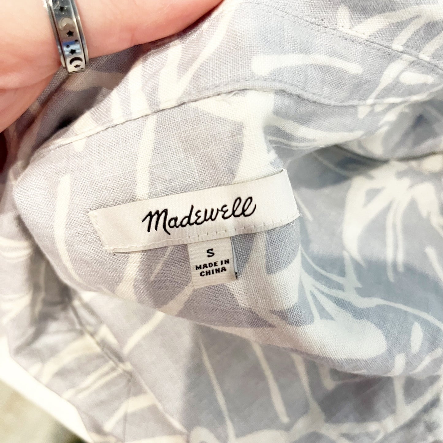Madewell Linen-Blend Camp Short Sleeve Shirt in Abstract Flora Blue White Small