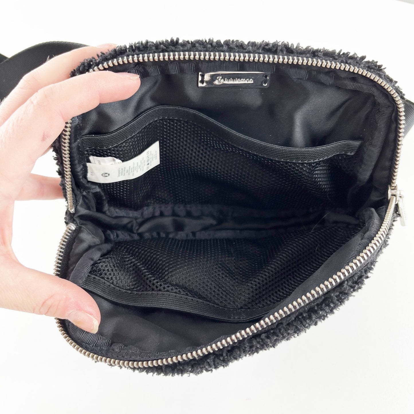 Lululemon Athletica Everywhere Fleece Sherpa Small Belt Bag Black