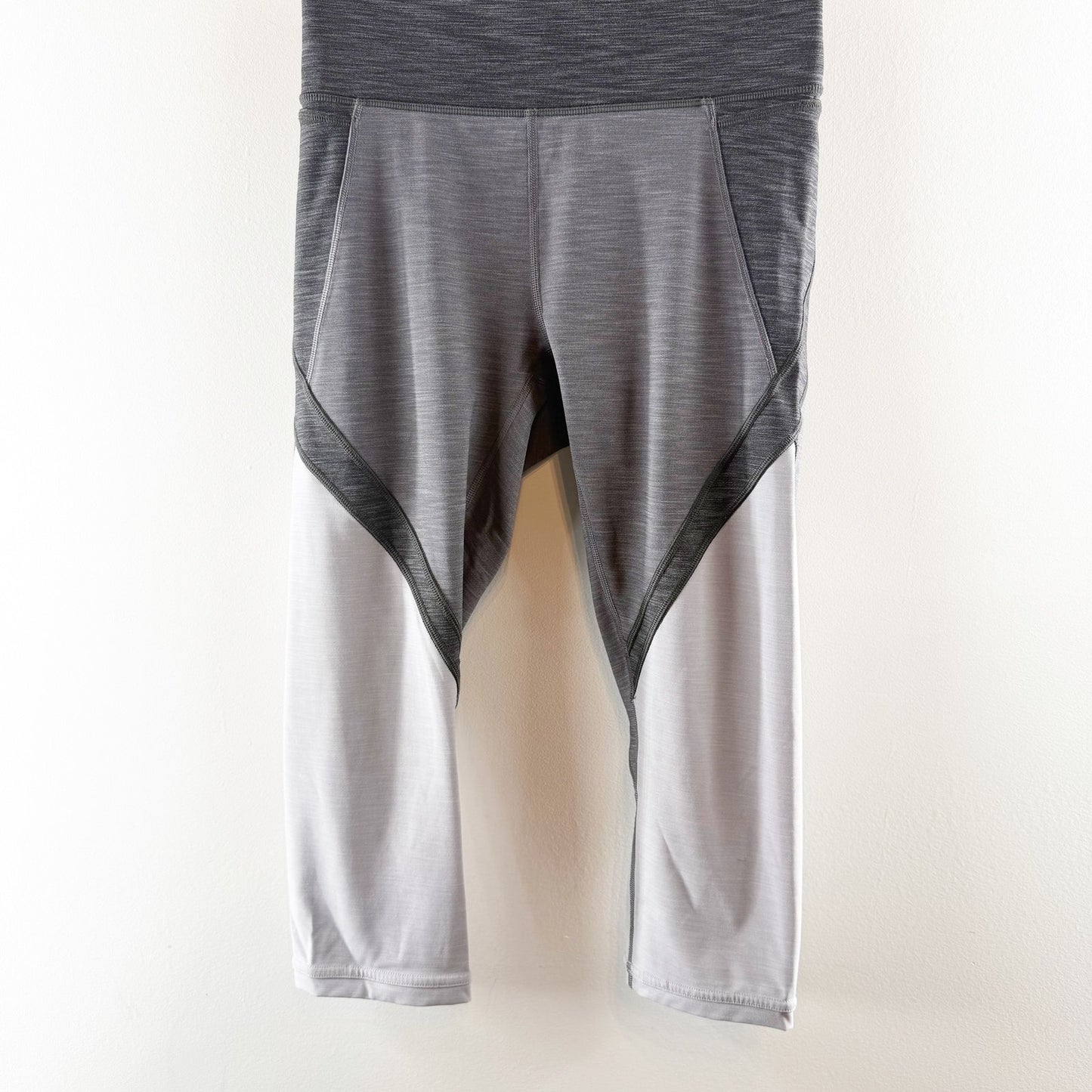 Lululemon Early Extension High-Rise Crop Heathered Black Titanium Silverscreen 6