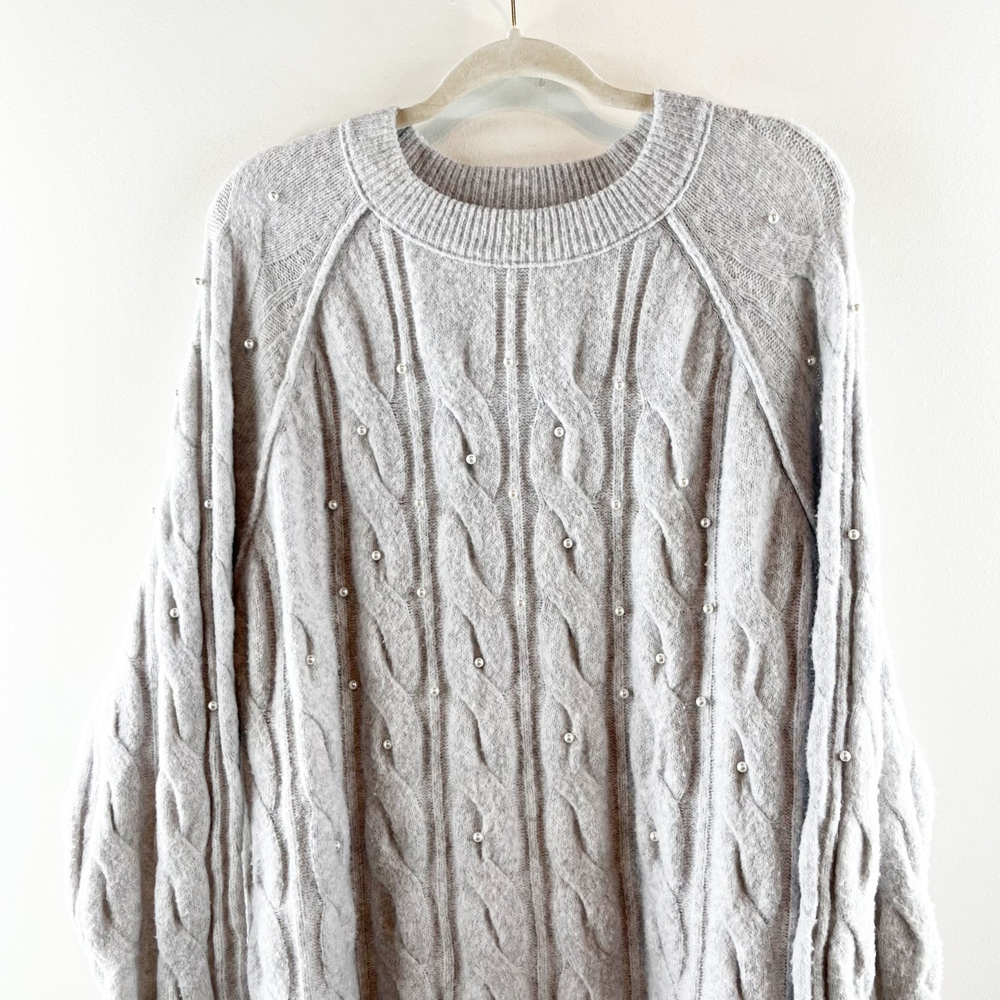 Aerie unReal Crewneck Long Sleeve Cable Pearl Detail Sweater Gray Large