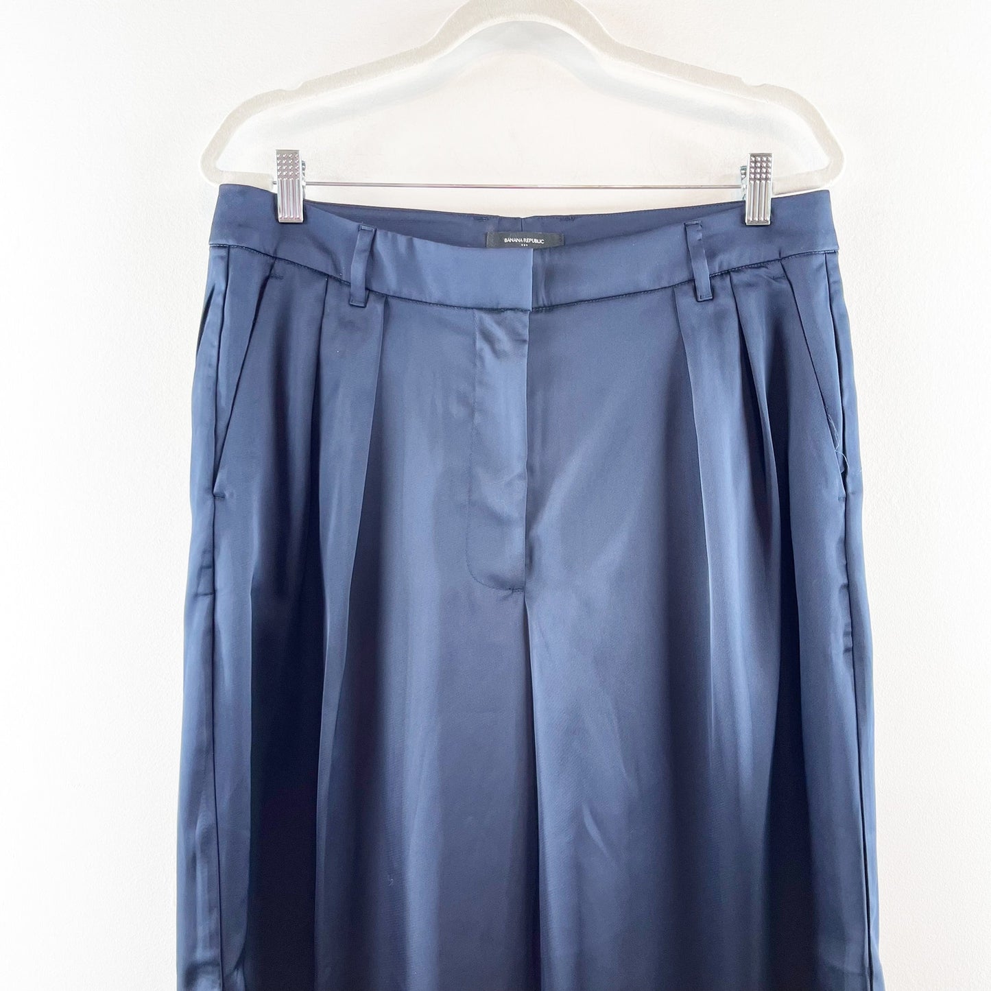 Banana Republic Silky Relaxed High Rise Pleated Wide Leg Trouser Pants Navy 12